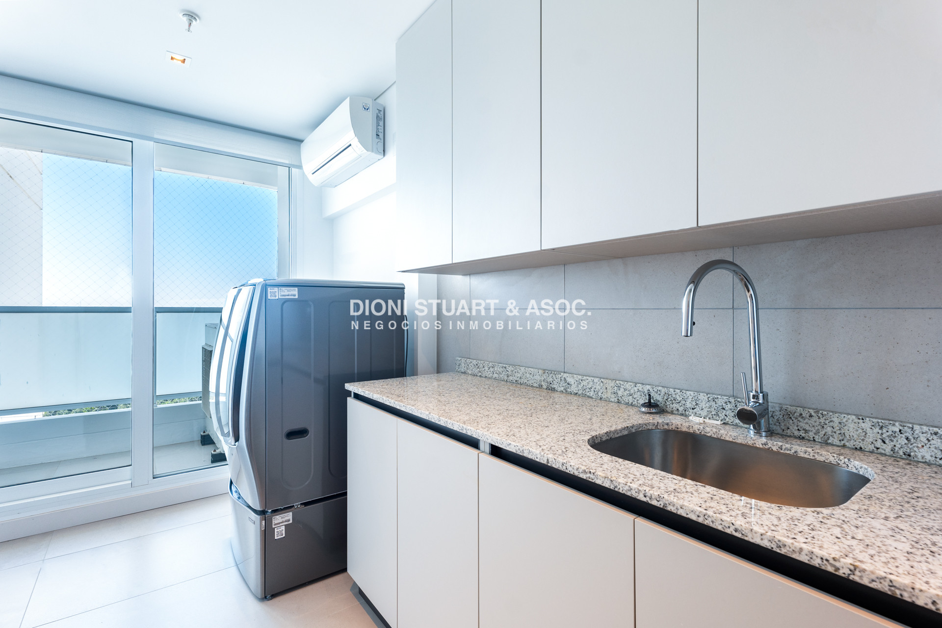 Apartamento ID.829 - DEPARTAMENTO EN VENTA EN LE PARC III UNIFICADO - IMPONENTE