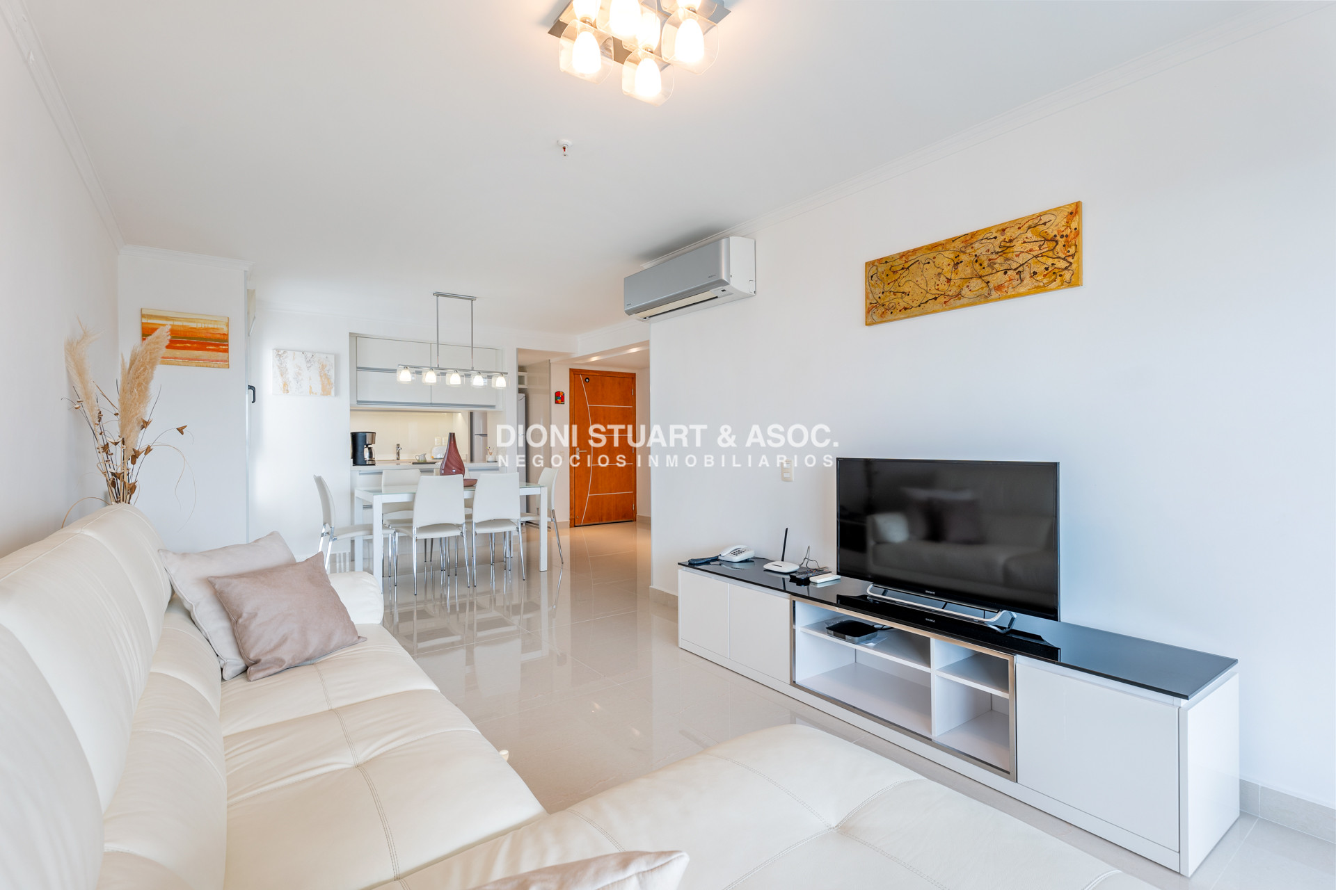 Apartamento ID.661 - Apartamento en Alquiler Invernal - Anual - Temporada - Edificio Miami Boulevard I - Playa Mansa - Punta del Este