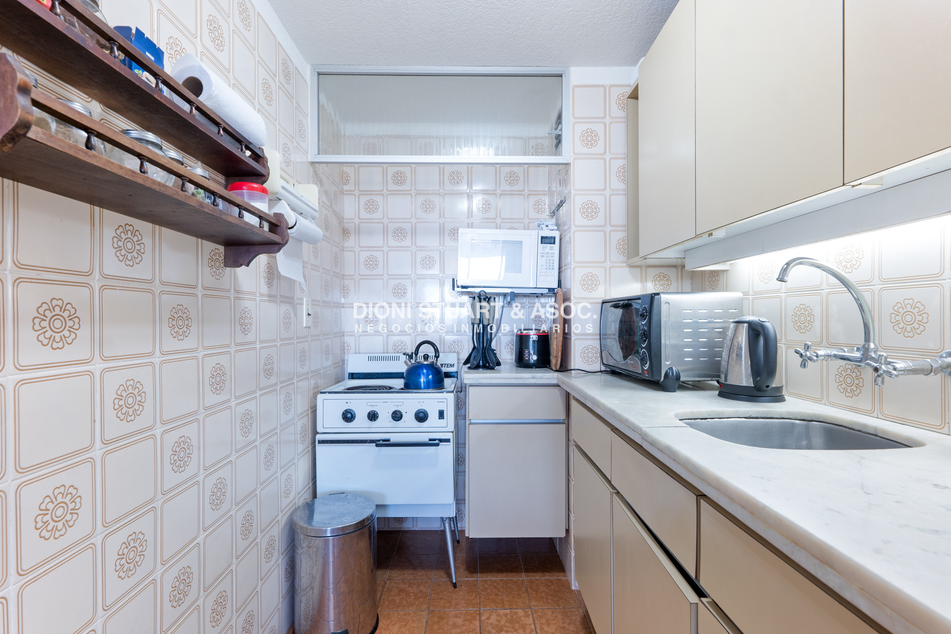 Apartamento ID.26 - Alquiler Frente al Mar (Febrero - Carnaval y Turismo Libre) - 1 Dormitorio y Medio - 4 Personas - Piscina y Serv. de Playa - Complejo Lincoln Center