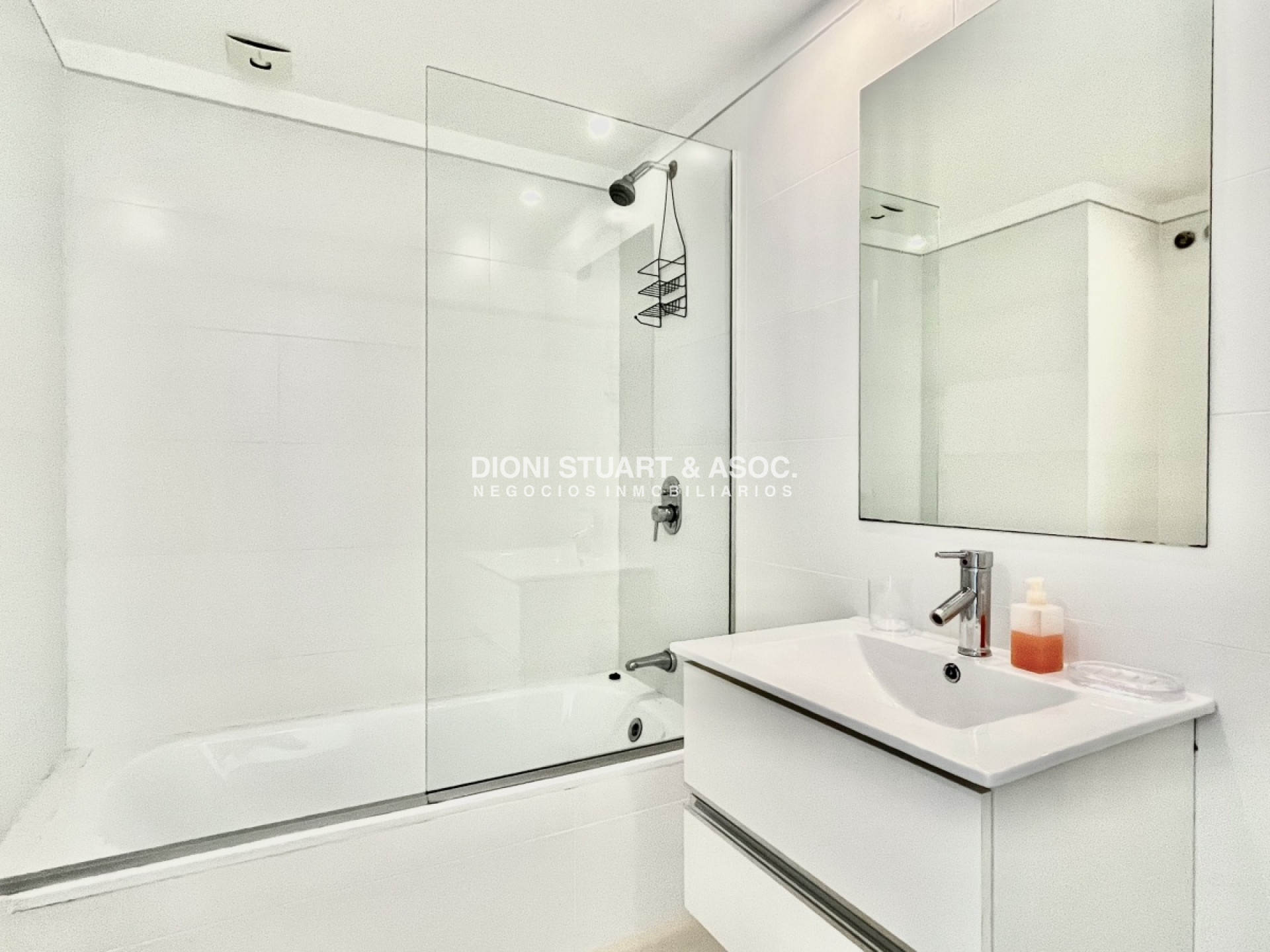 Apartamento ID.420 - Torre Esmeralda -  2 Dorm - Tipologia 05