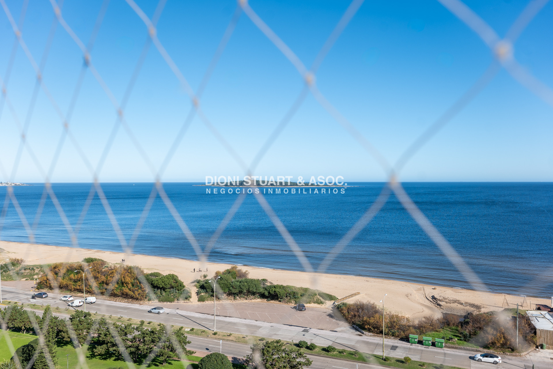 Apartamento ID.690 - APARTAMENTO DE 3 DORMITORIOS FRENTE AL MAR EN ALQUILER COMPLEJO LINCOLN CENTER TORRE WASHINGTON