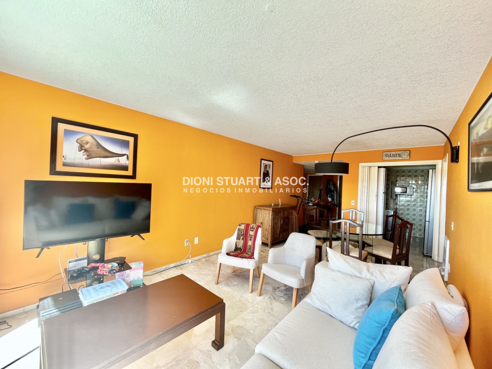 Apartamento ID.121 - OPORTUNIDAD EN VENTA - FRENTE AL MAR -  2 DORM Y MEDIO - COMPLEJO LINCOLN CENTER - TORRE WASHINGTON