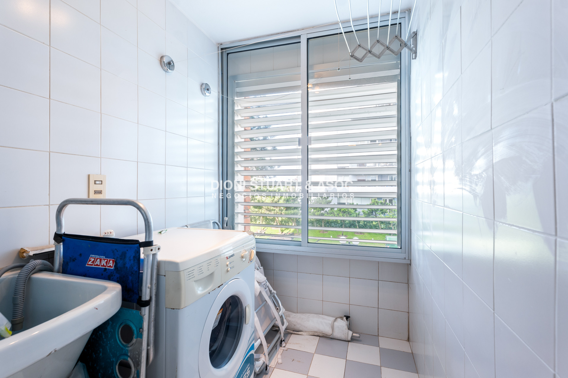 Apartamento ID.909 - DEPARTAMENTO EN VENTA DE 2 DORMITORIOS Y MEDIO - EDIFICIO LONG BEACH - TODOS LOS AMENITIES