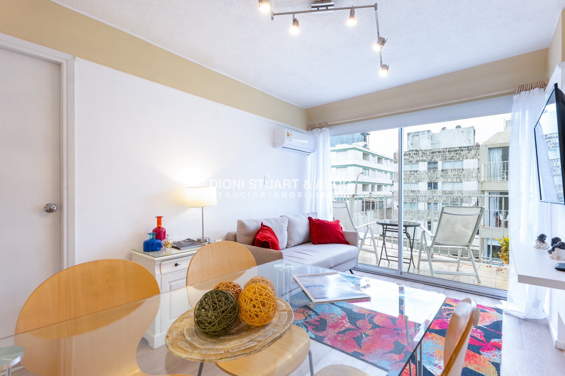 Apartamento ID.987 - APARTAMENTO EN VENTA EN PUNTA DEL ESTE 1 DORMITORIO RECICLADO BAJAS EXPENSAS