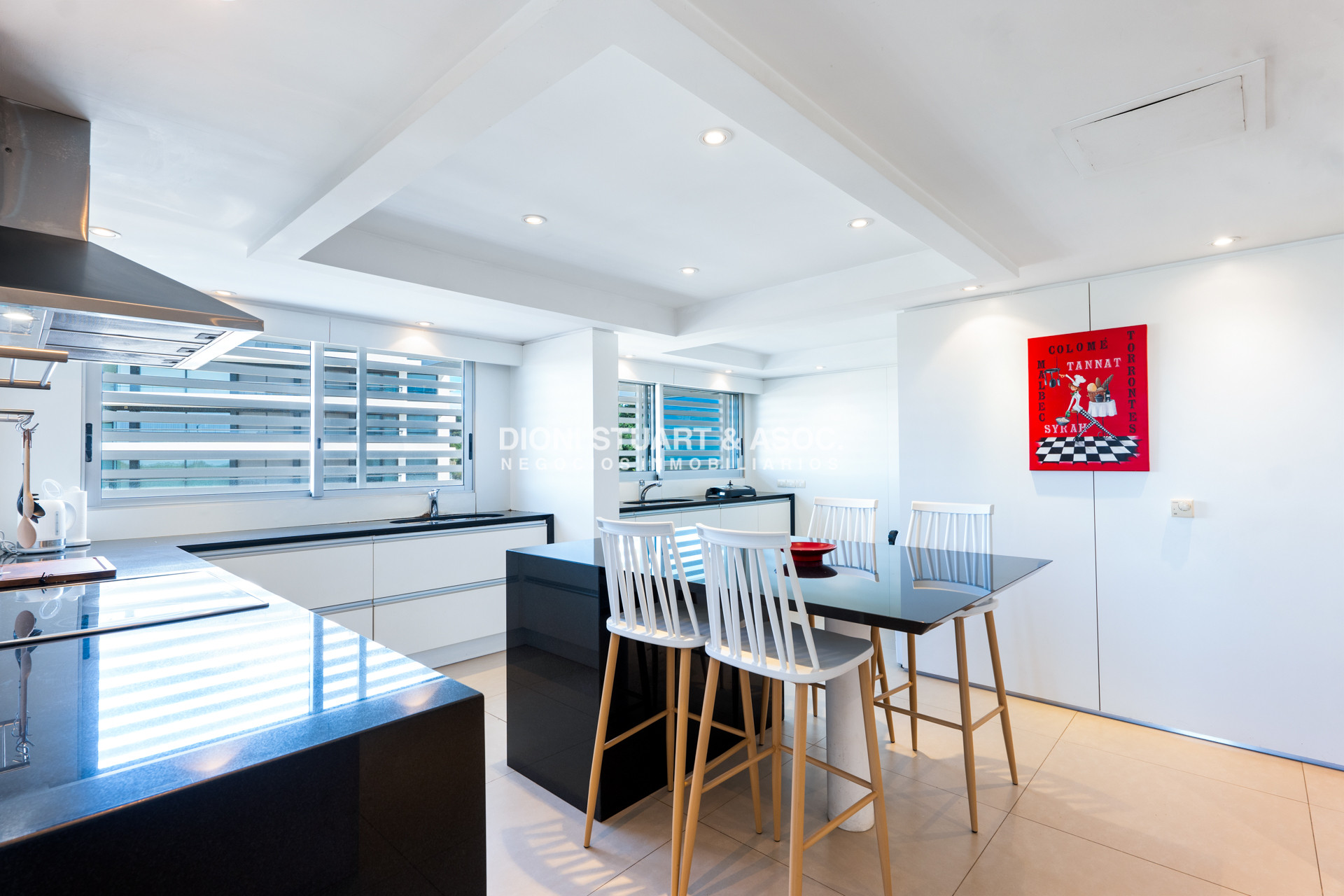 Apartamento ID.756 - DEPARTAMENTO PRIMERA LINEA BRAVA - 4 DORMS EN SUITE - MYTHOS