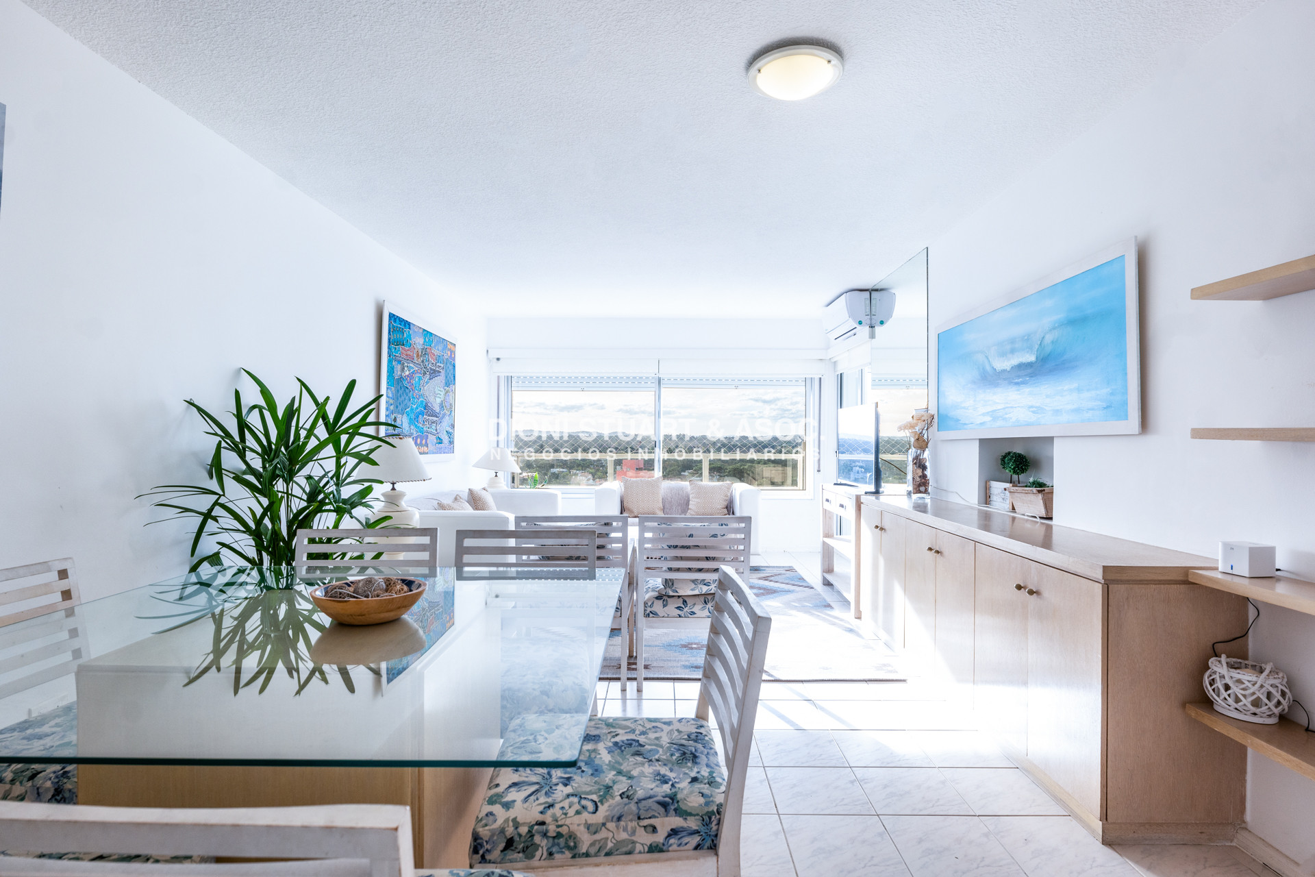 Apartamento ID.953 - APARTAMENTO EN VENTA FRENTE AL MAR 2 DORMITORIOS + DEPENDENCIA - COMPLEJO LINCOLN CENTER - PLAYA MANSA