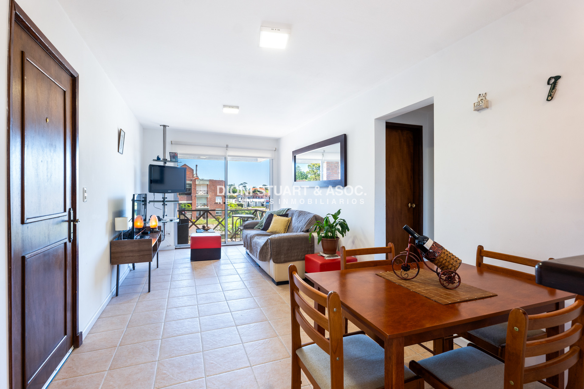 Apartamento ID.784 - Oportunidad de Inversion - 2 Dormitorios con Parrillero - Bajas Expensas