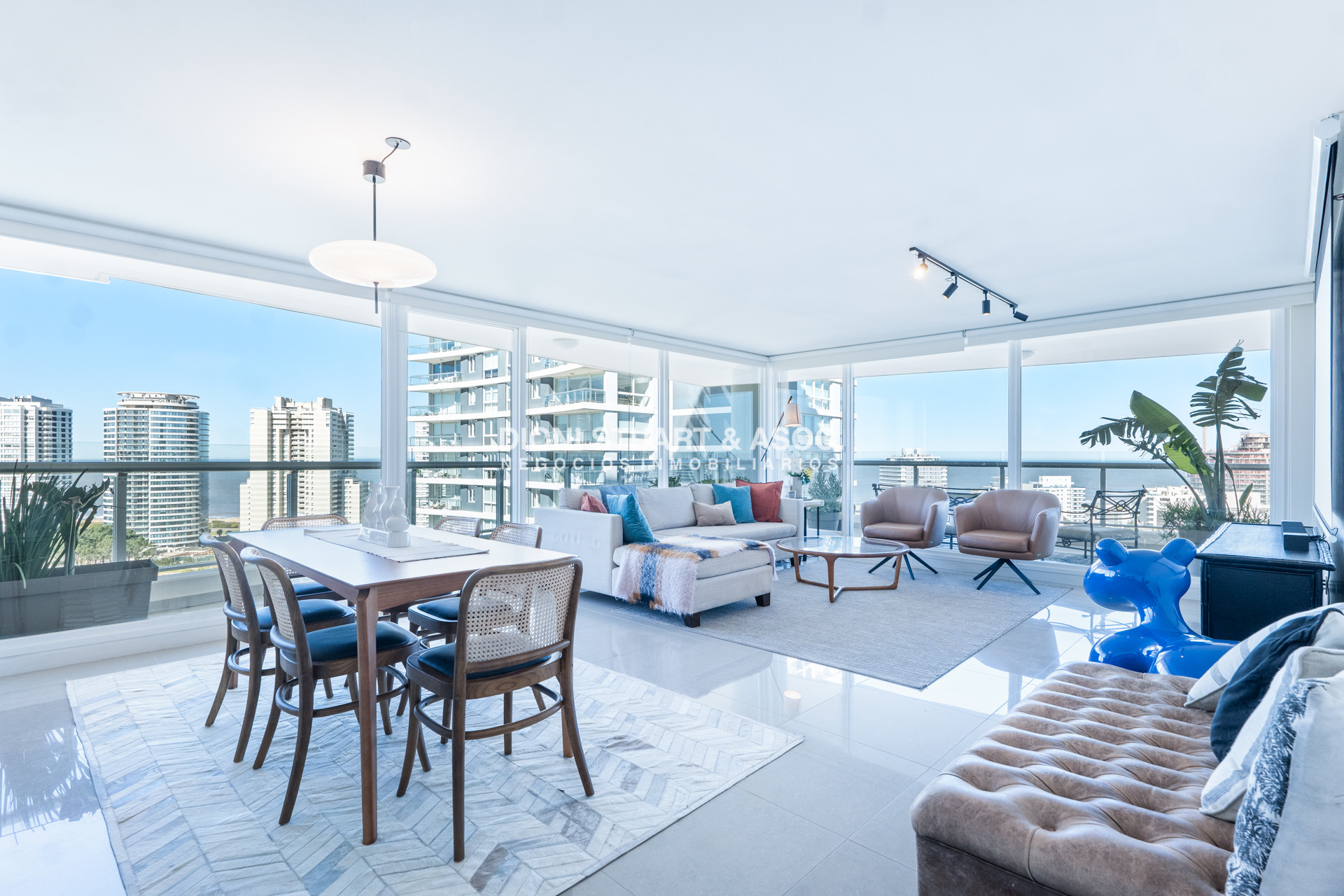 Apartamento ID.1067 - VENTA APARTAMENTO 4 DORMITORIOS PLAYA BRAVA - EDIFICIO ONE I