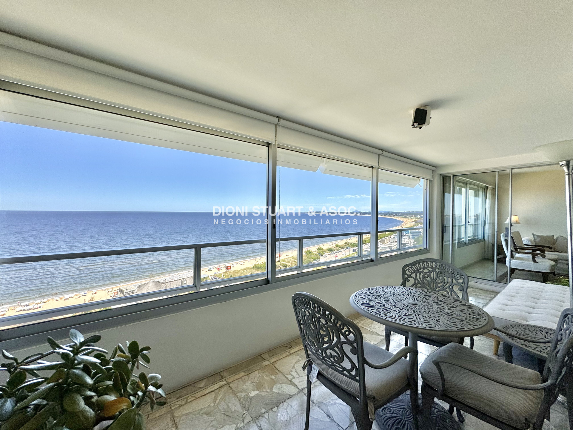 Apartamento ID.43 - APARTAMENTO DE 2 DORMITORIOS EN ALQUILER DE TEMPORADA FRENTE AL MAR  TORRE WASHINGTON COMPLEJO LINCOLN CENTER