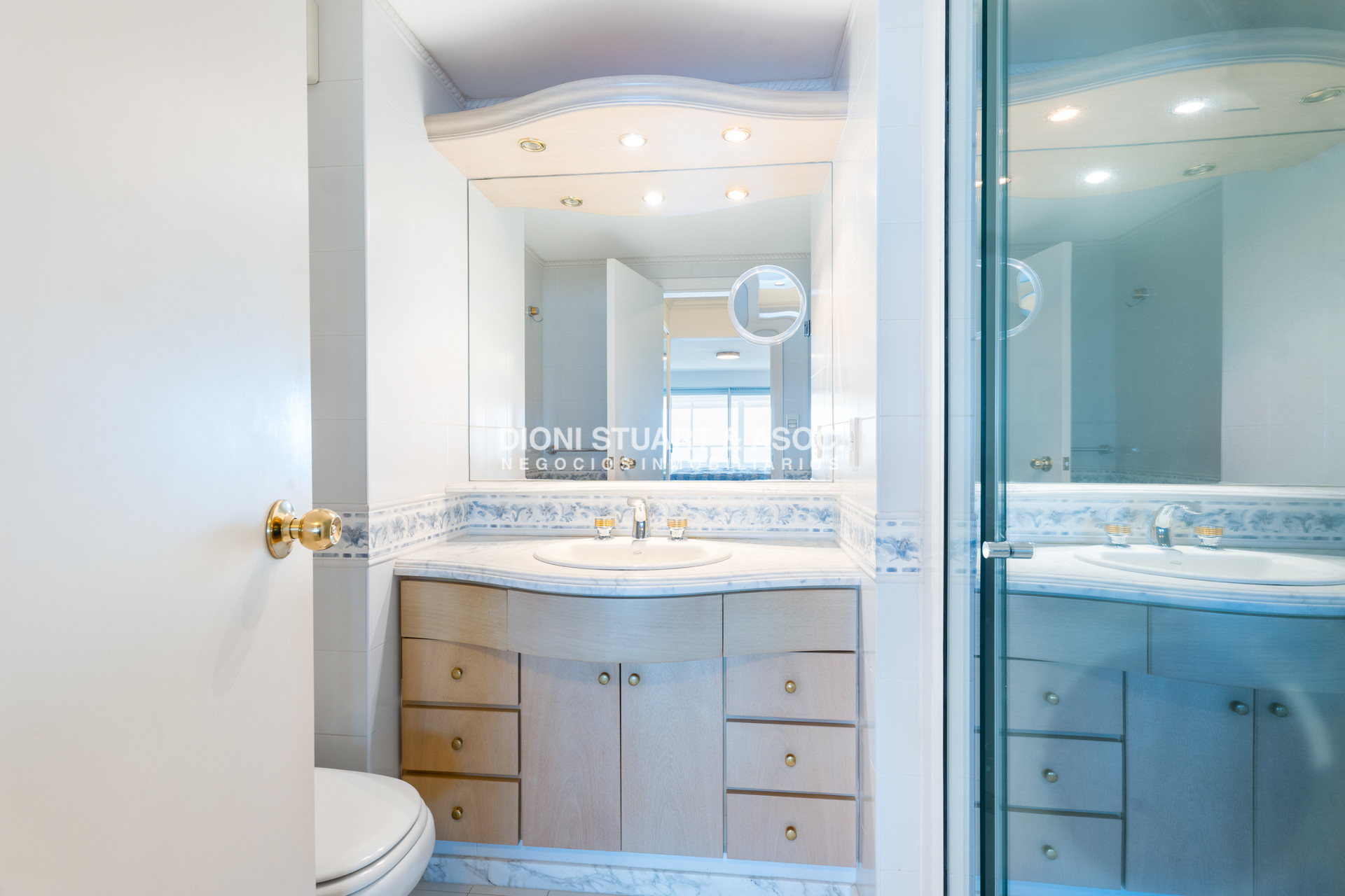 Apartamento ID.339 - APARAMENTO EN VENTA FRENTE AL MAR COMPLEJO LINCOLN CENTER TORRE JEFFERSON