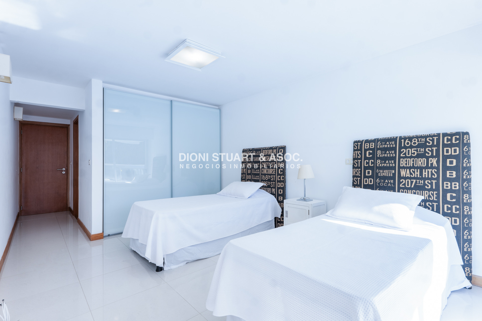 Apartamento ID.1072 - VENTA APARTAMENTO 3 DORMITORIOS EN SUITE + DEPENDENCIA - EDIFICIO INDIGO - PLAYA BRAVA - PUNTA DEL ESTE