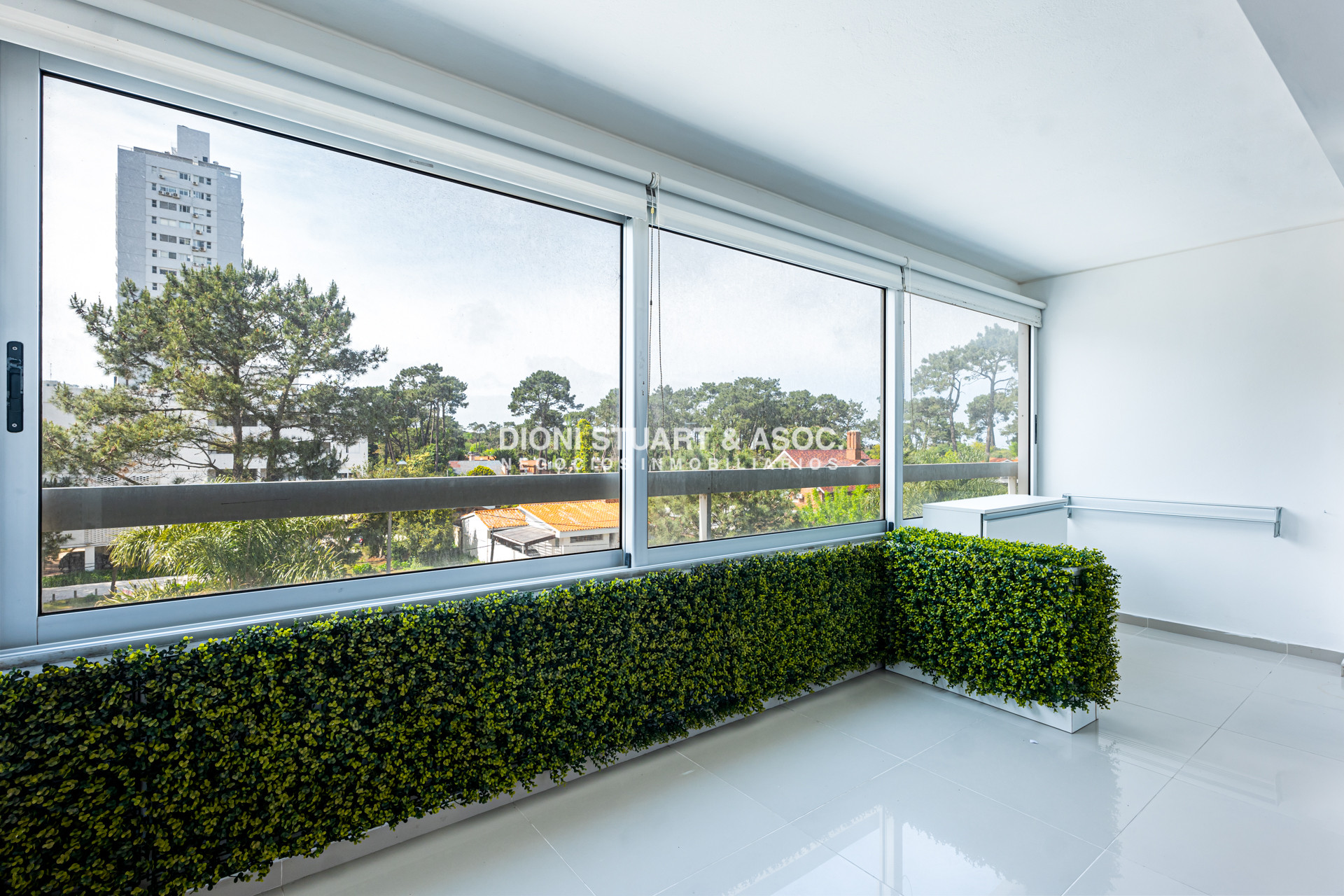 Apartamento ID.801 - Apartamento en venta - Oportunidad en Roosevelt - 1 Dormitorio reciclado - Torre Punta del Este