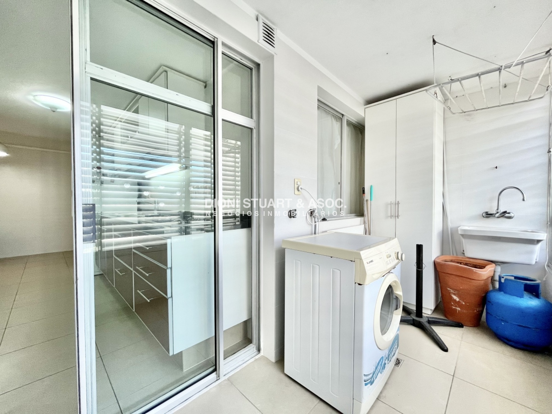 Apartamento ID.7 - Apartamento de 3 Dormitorios + Dependencia - Reciclado - La Mansa - Complejo Lincoln Center