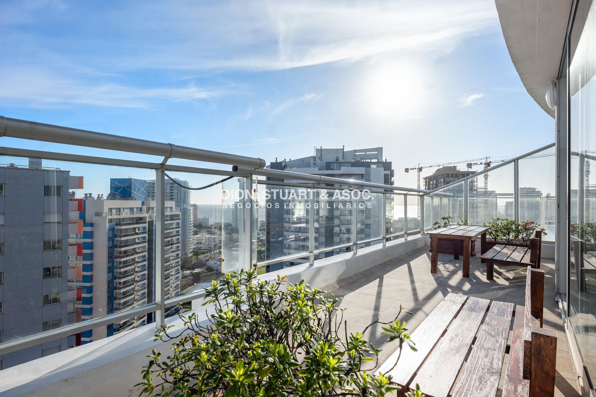 Apartamento ID.1108 - APARTAMENTO PENT HOUSE DUPLEX EN VENTA - 2 DORMITORIOS - SOUTH BEACH - PLAYA BRAVA