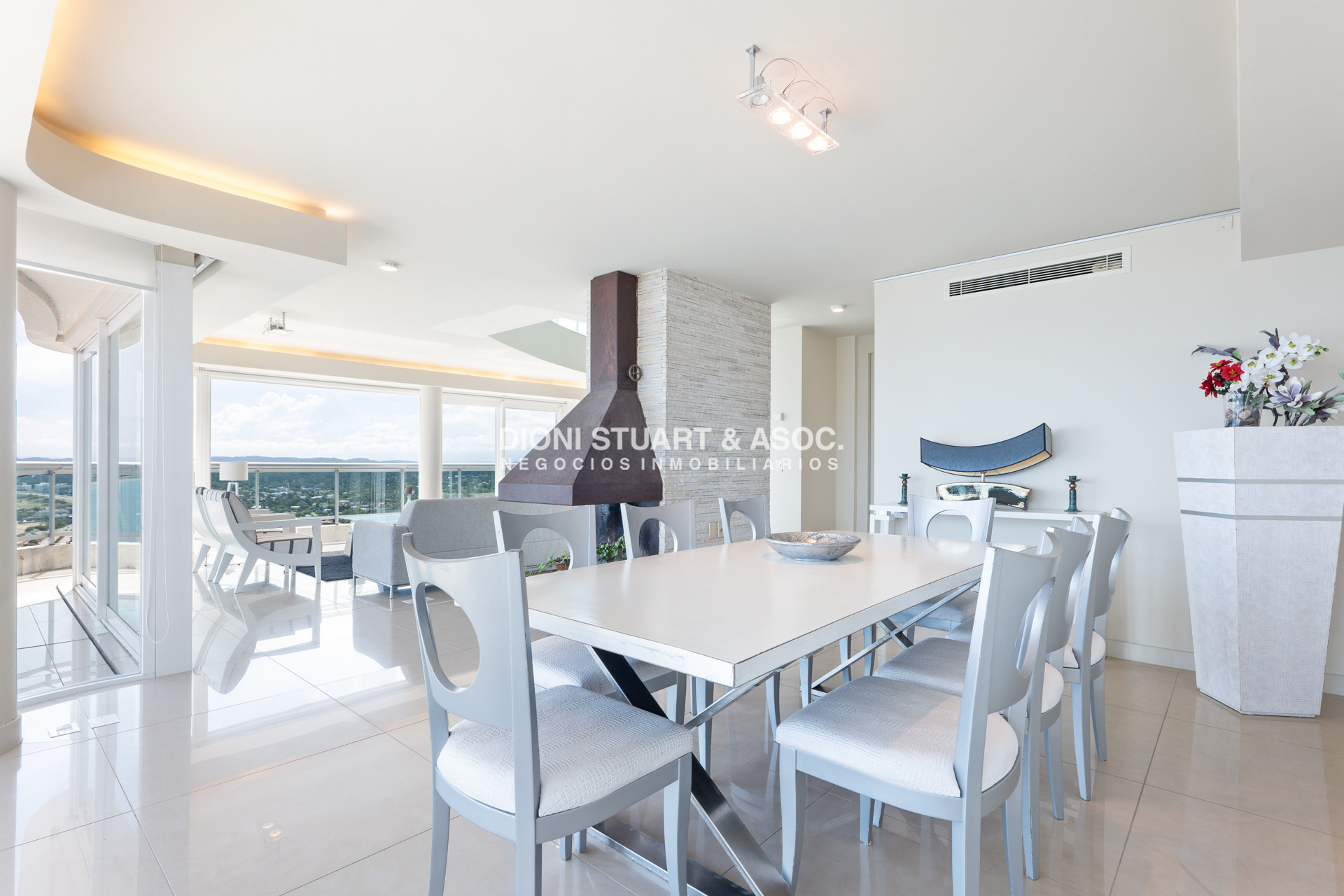 Apartamento ID.223 - TORRE AQUARELA - PENT HOUSE TRIPLEX - ESQUINA PUNTA BALLENA