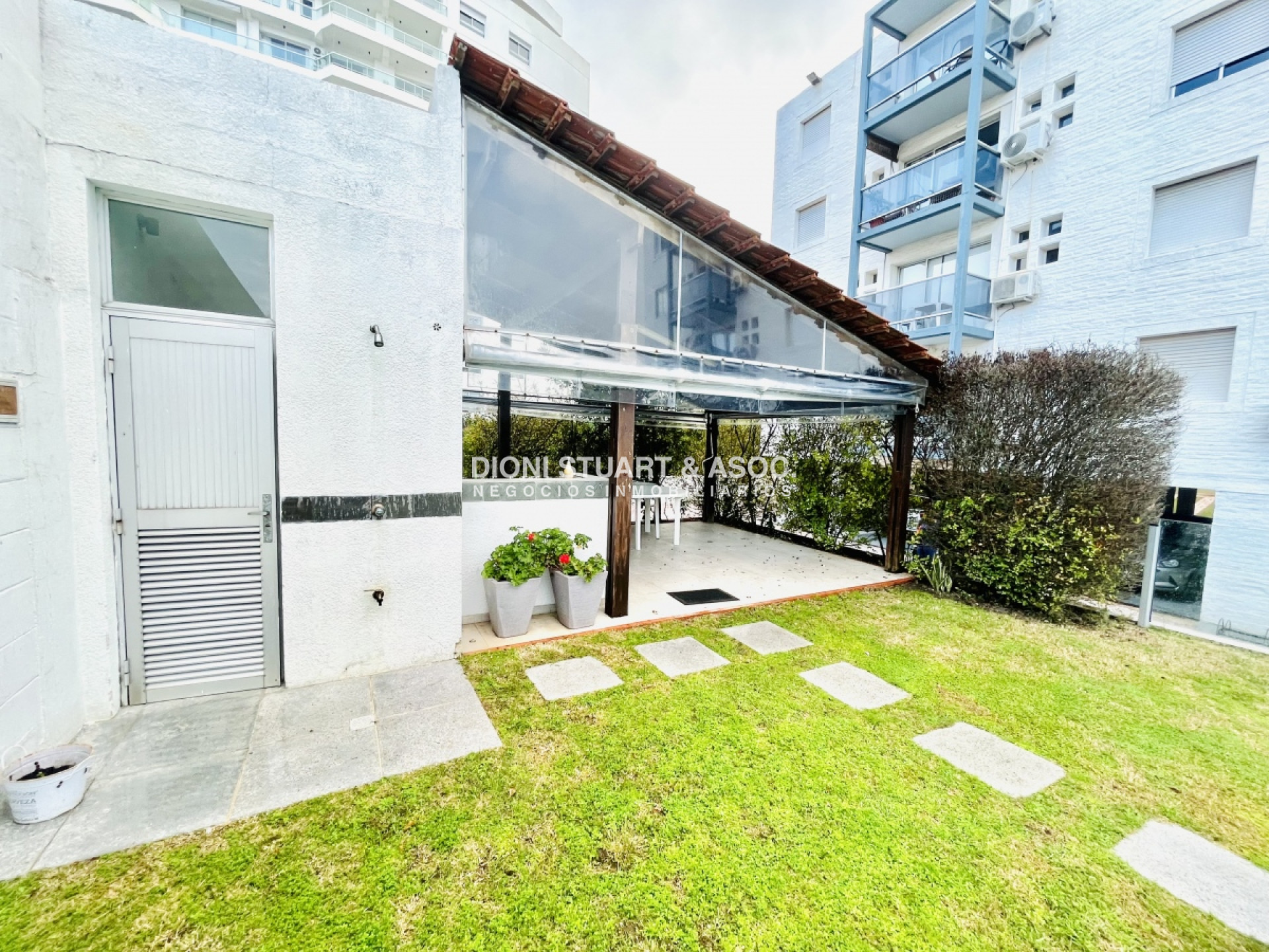 Apartamento ID.505 - Apartamento en Aidy Grill - Edificio Aguamarina -2 dormitorios + 1 baño + balcon - cerca de la playa brava