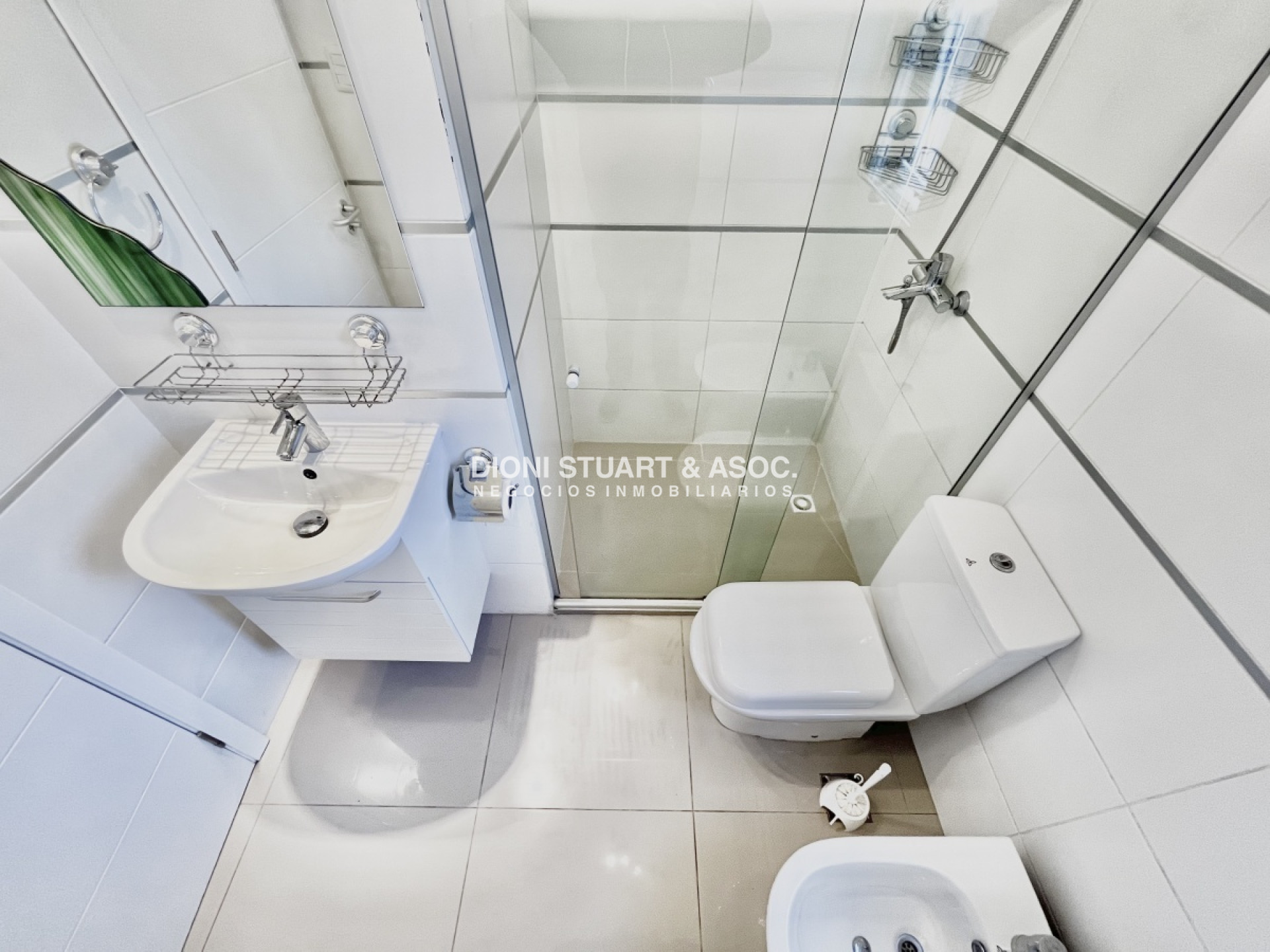 Apartamento ID.17 - APARTAMENTO FRENTE AL MAR CON PARRILLERO DE 1 DORMITORIO EN VENTA PLAYA MANSA
