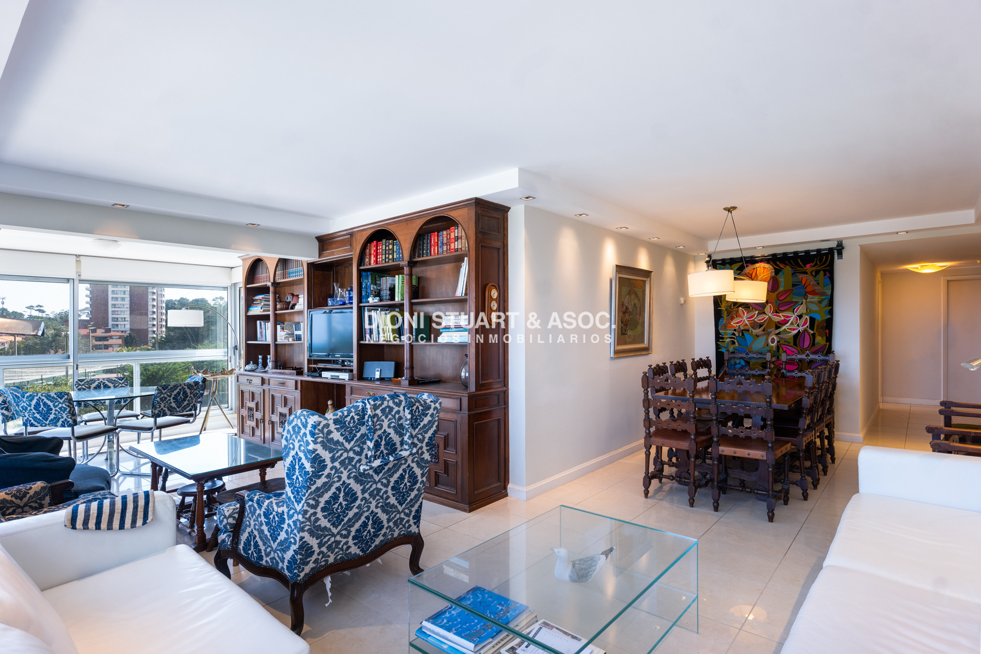 Apartamento ID.768 - DEPARTAMENTO EN VENTA FRENTE AL MAR EN TORRE JEFFERSON - 3 DORMITORIOS + DEPENDENCIA -  RECICLADO - COMPLEJO LINCOLN CENTER