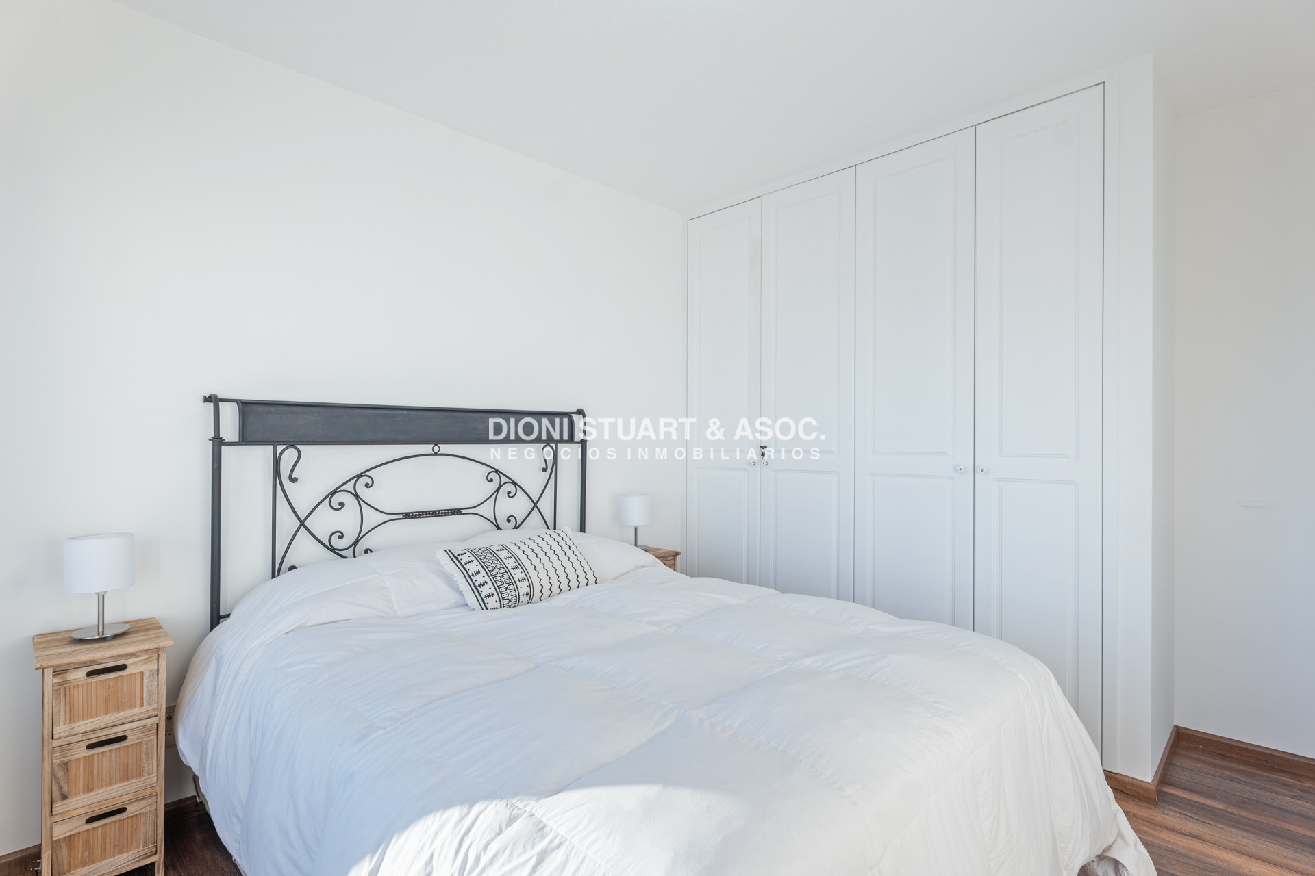 Apartamento ID.656 - Alquiler Anual -  2 Dormitorios - Sol y Amenities - Complejo Lincoln Center