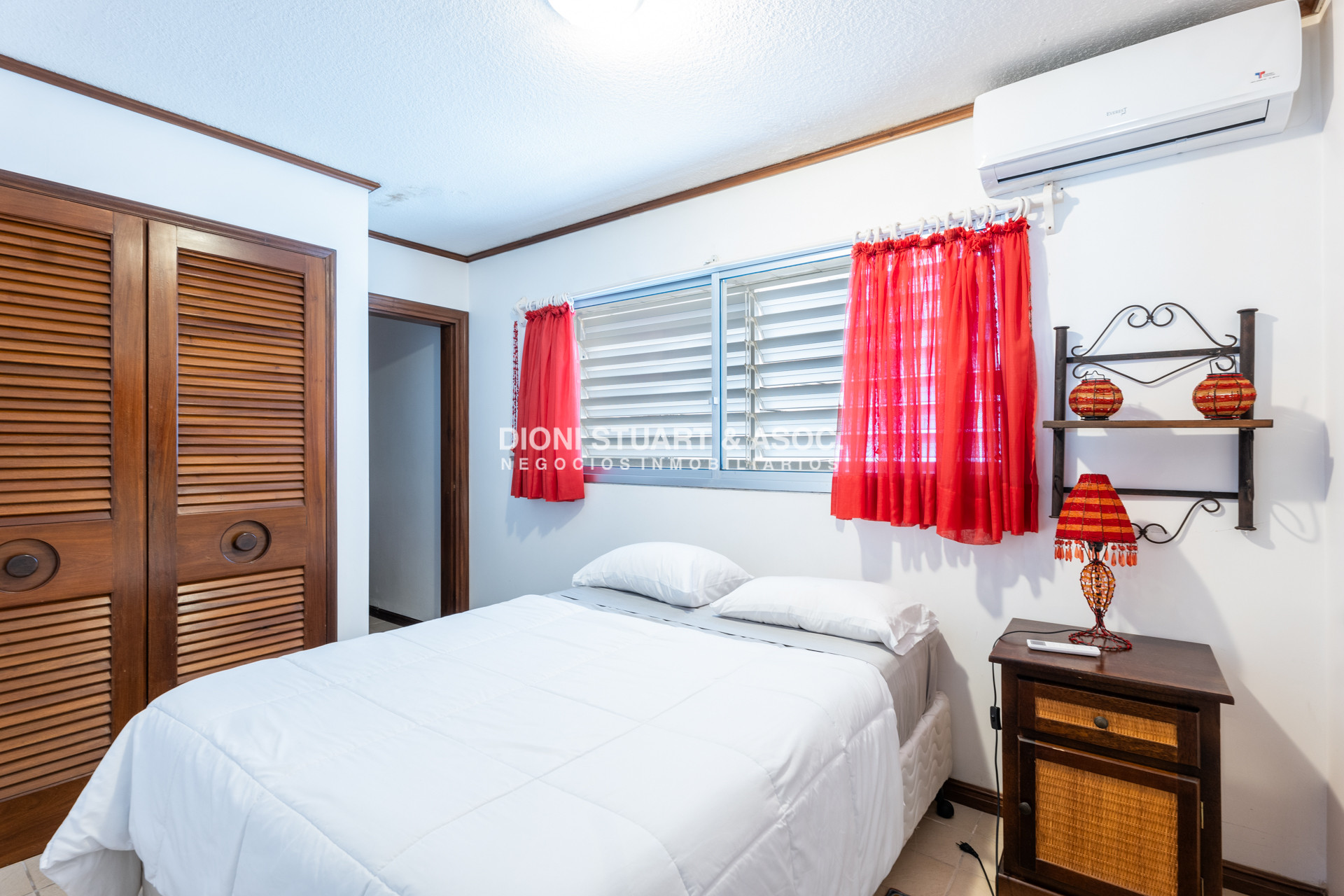Apartamento ID.750 - Pent House En Peninsula - Edificio Carmel - 3 Dorm y Dep. 