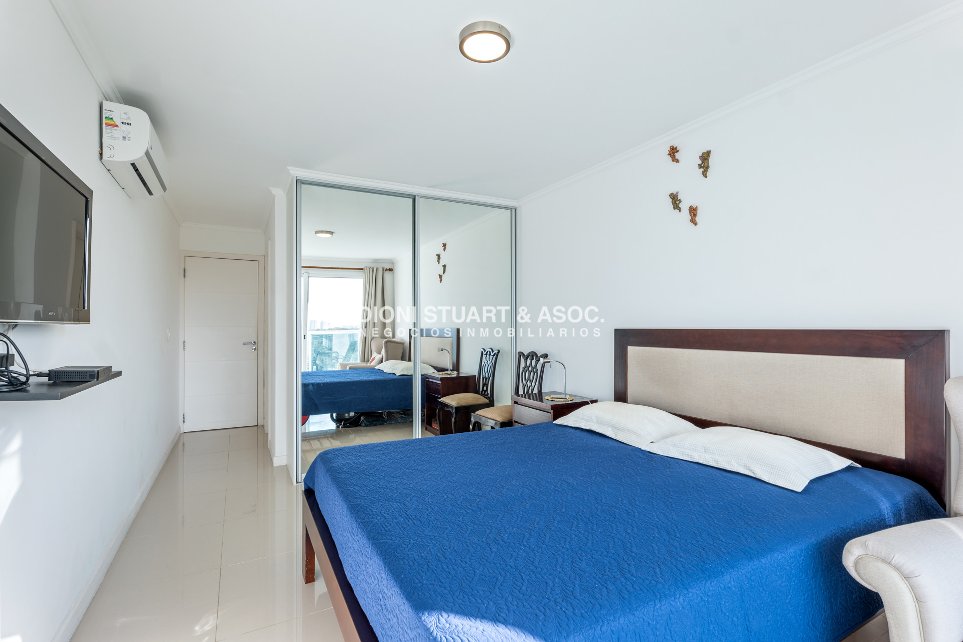 Apartamento ID.662 - CASINO TOWER - EN VENTA - 2 DORM - TIPOLOGÍA 05
