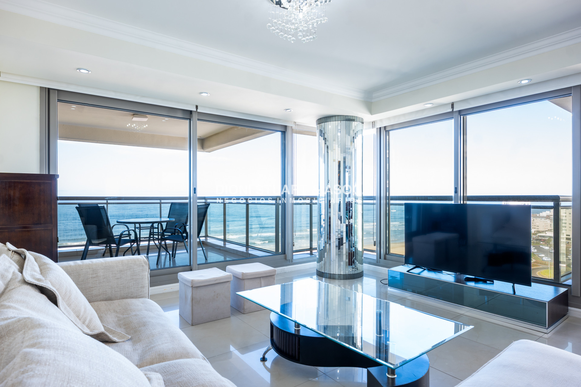 Apartamento ID.983 - IMPERIALE I EN VENTA - APARTAMENTO ESQUINERO - 3 DORM EN SUITE + DEP.