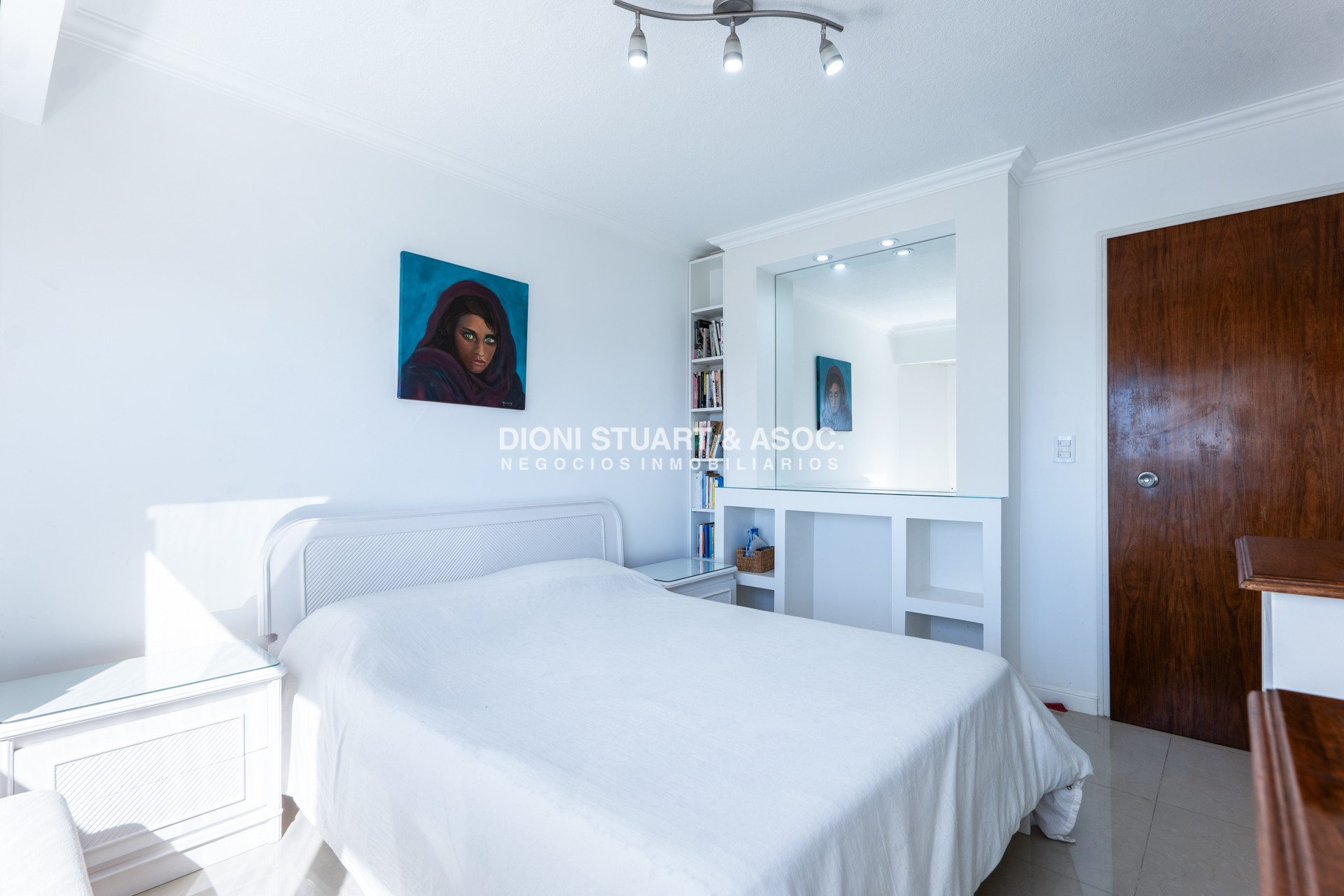 Apartamento ID.1047 - VENTA APARTAMENTO 2 DORMITORIOS ROOSEVELT RECICLADO - LA MEJOR ORIENTACIÓN SOLAR - PARQUEMAR ROOSEVELT