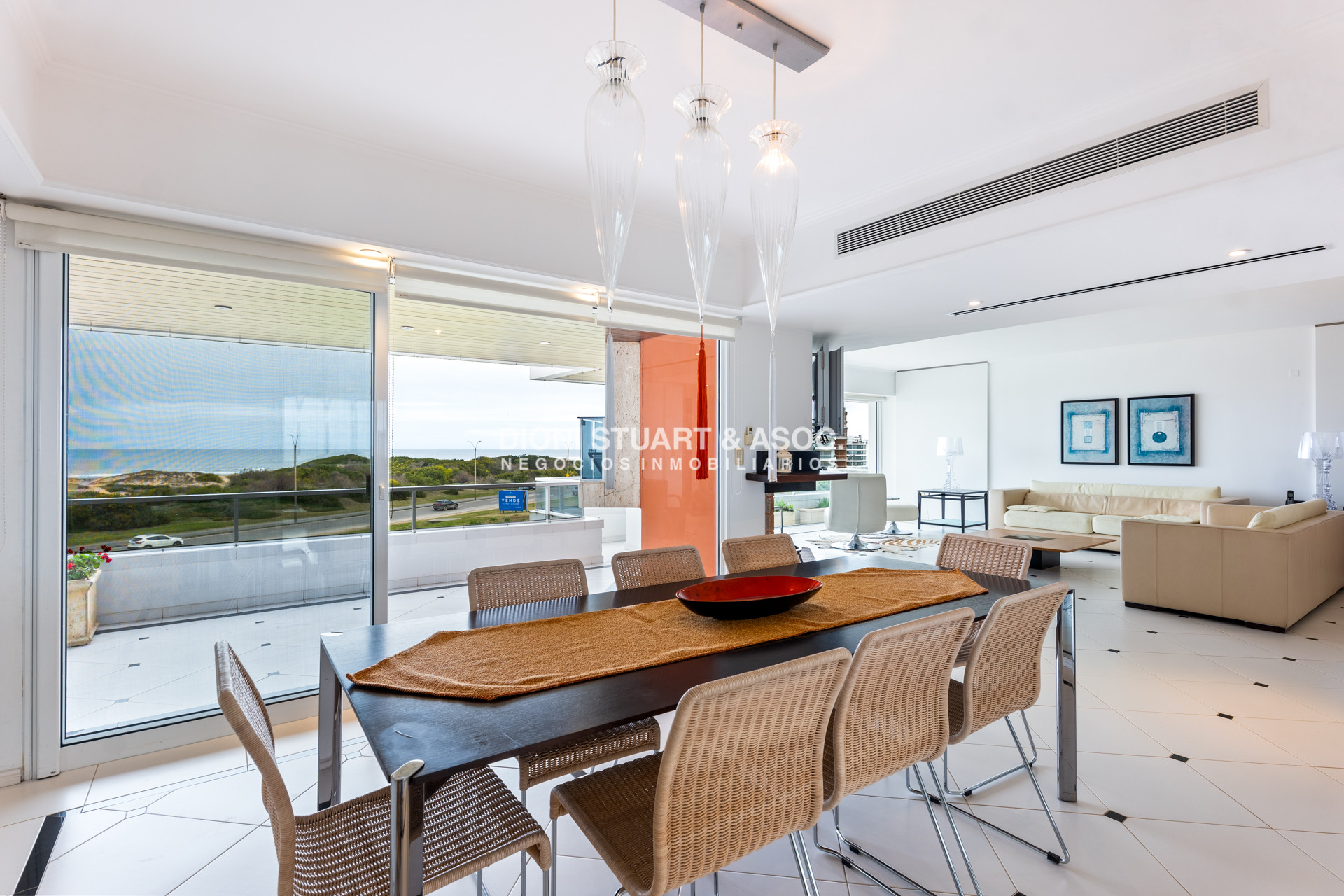 Apartamento ID.760 - DEPARTAMENTO EN VENTA EN PLAYA BRAVA PRIMER LINEA 4 DORMITORIOS EN SUITE - EDIF. AGUAS AZULES