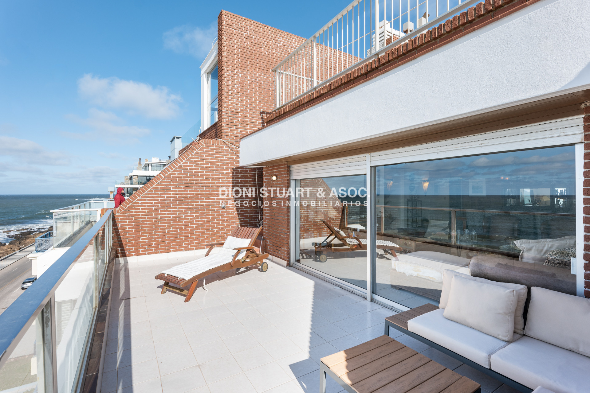 Apartamento ID.750 - Pent House En Peninsula - Edificio Carmel - 3 Dorm y Dep. 