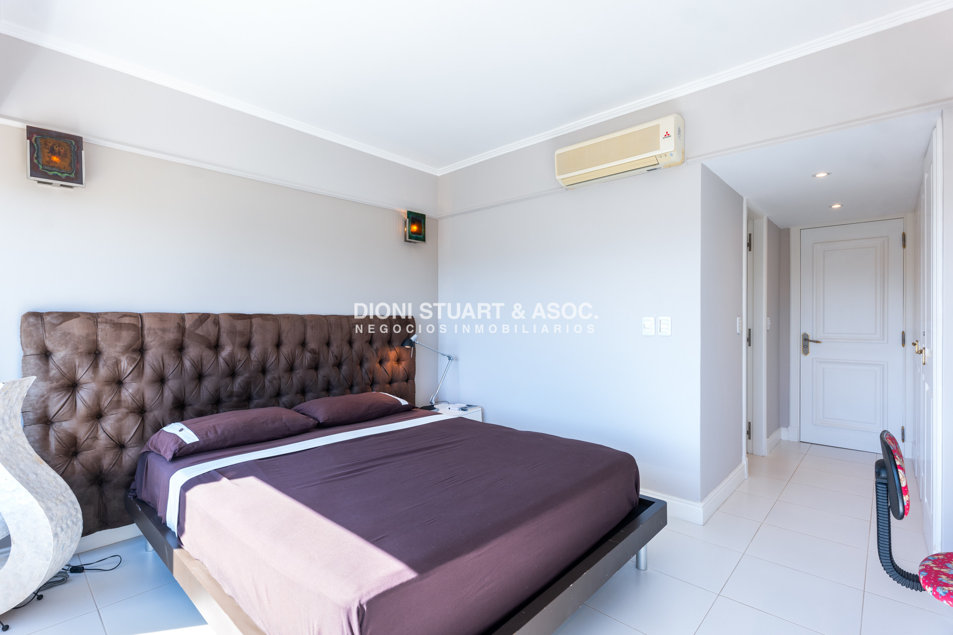 Apartamento ID.757 - PENT HOUSE EN VENTA PRIMERA LINEA BRAVA - EDIF. AGUAS AZULES - 5 DORM EN SUITE