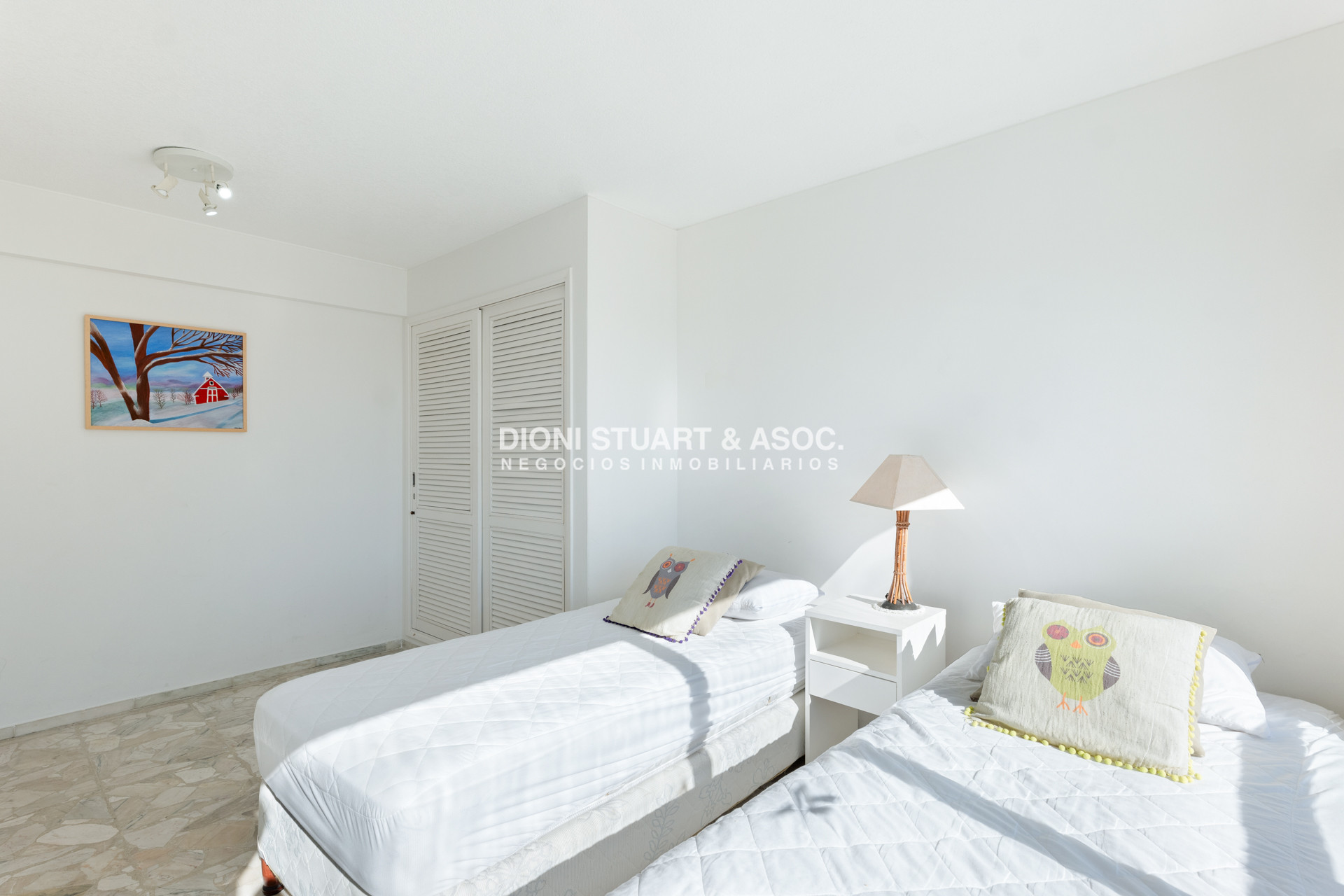 Apartamento ID.297 - APARTAMENTO EN ALQUILER DE 3 DORMITORIOS FRENTE AL MAR PLAYA MANSA TORRE WASHINGTON COMPLEJO LINCOLN CENTER