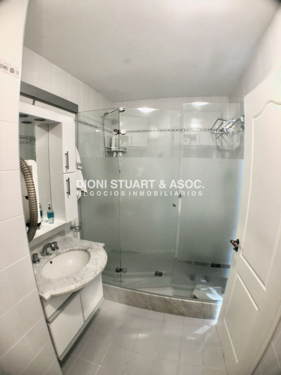 Apartamento ID.1011 - APARTAMENTO DE 1 DORMITORIO Y MEDIO - EXPENSAS BAJAS - COMPLEJO LINCOLN CENTER