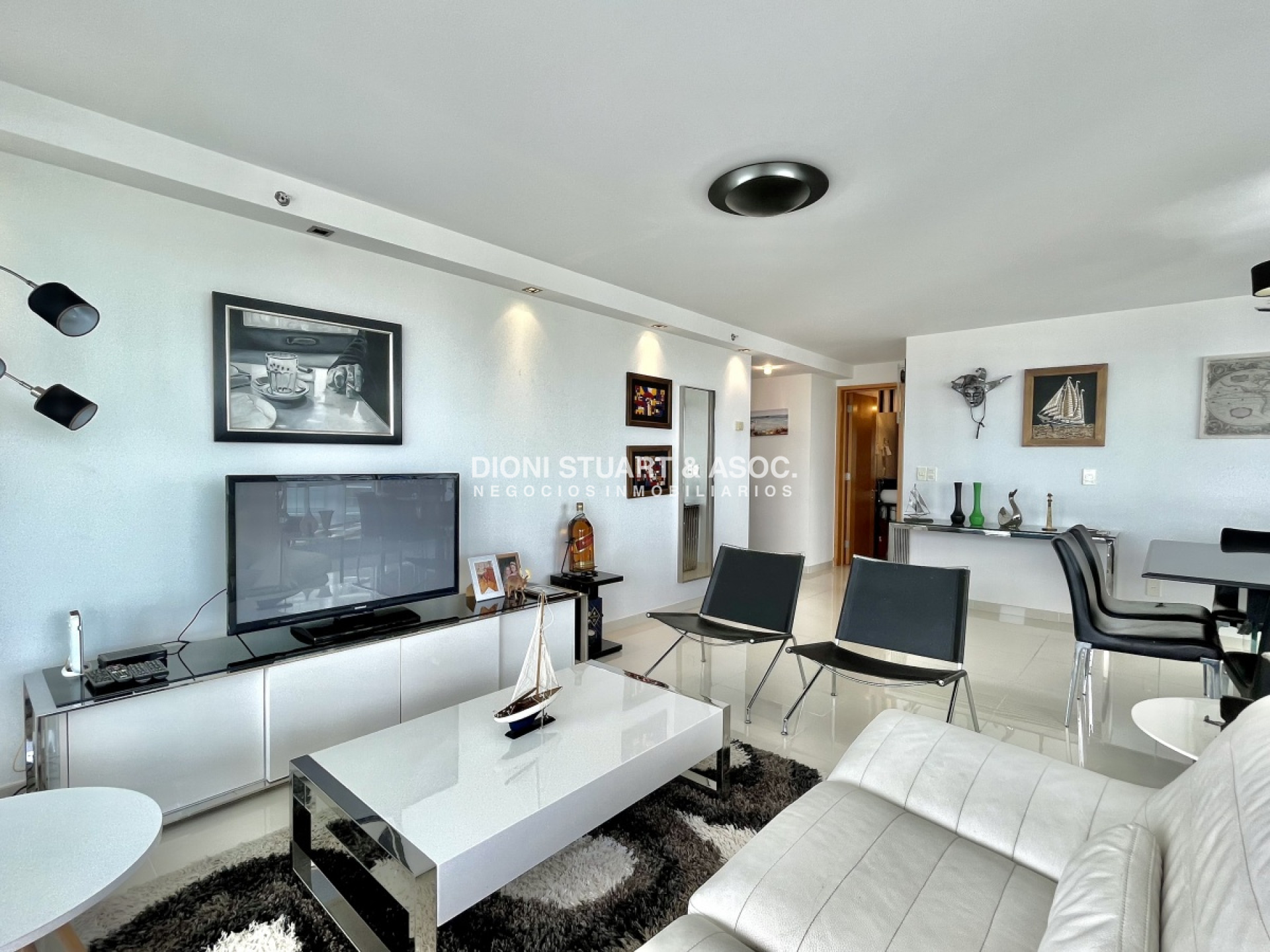 Apartamento ID.417 - DEPARTAMENTO EN PLAYA MANSA EN VENTA - SUNRISE - 3 DORM EN SUITE + DEP.