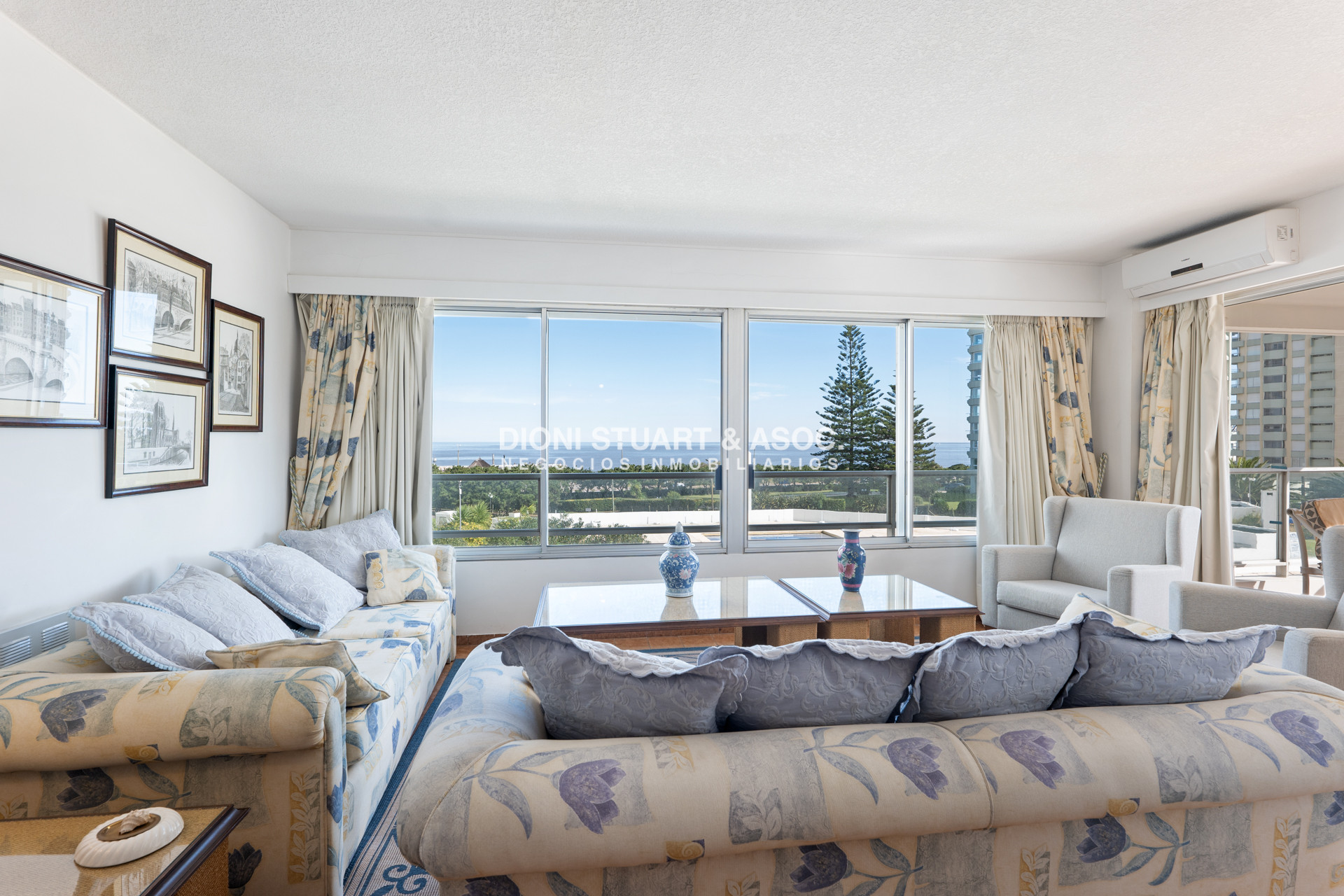 Apartamento ID.675 - APARTAMENTO EN PLAYA MANSA - TORRE JEFFERSON  - 4 DORMITORIOS - COMPLEJO LINCOLN CENTER
