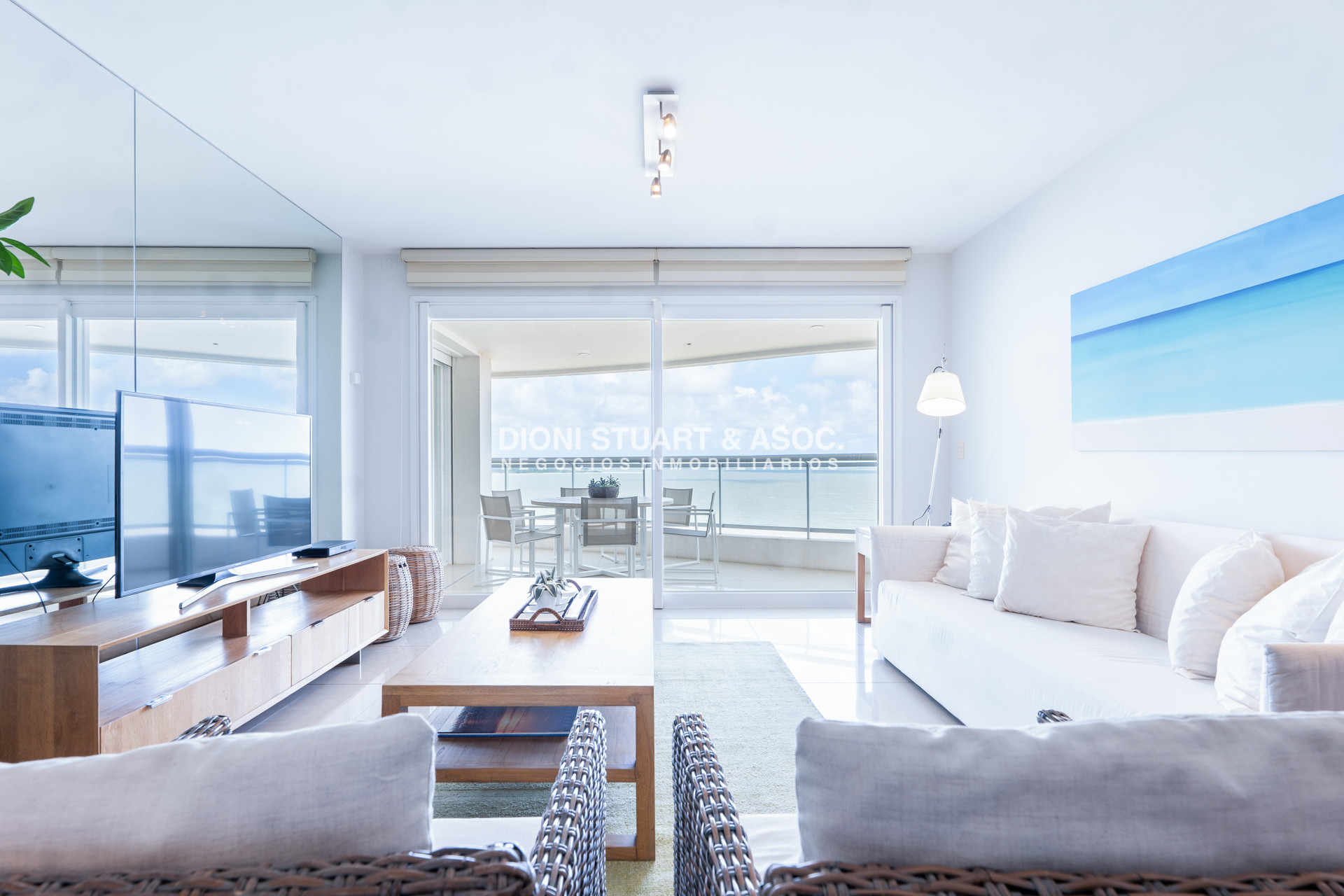 Apartamento ID.1082 - ALQUILER TEMPORADA - ANUAL O INVERNAL - APARTAMENTO EN TORRE AQUARELA - 3 DORMITORIOS EN SUITE - PLAYA MANSA