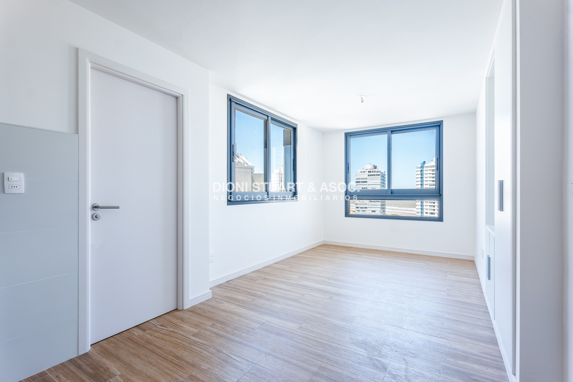 Apartamento ID.871 - APARTAMENTO A ESTRENAR EN PLAYA BRAVA PUNTA DEL ESTE - 1 DORMITORIO - EDIF. SIGLO SOL II - BAJAS EXPENSAS