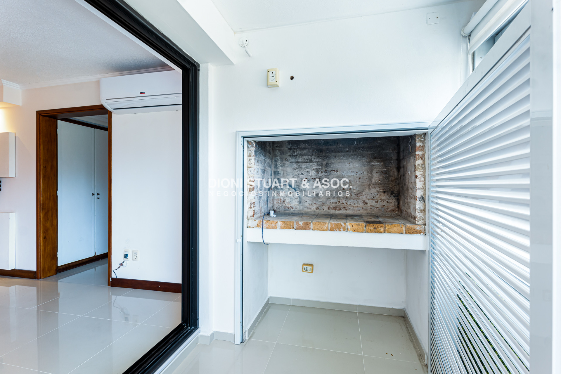 Apartamento ID.801 - Apartamento en venta - Oportunidad en Roosevelt - 1 Dormitorio reciclado - Torre Punta del Este