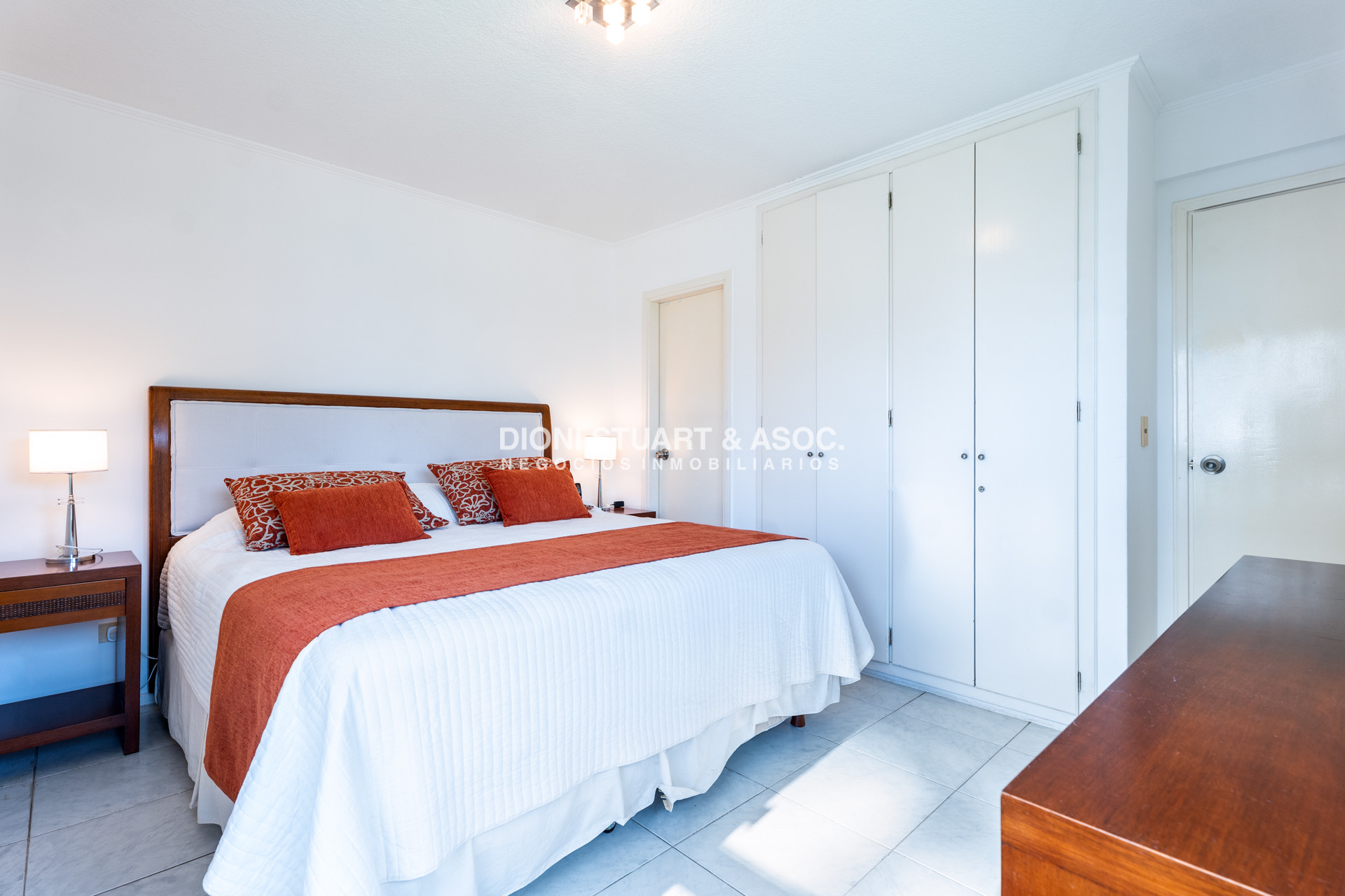 Apartamento ID.909 - DEPARTAMENTO EN VENTA DE 2 DORMITORIOS Y MEDIO - EDIFICIO LONG BEACH - TODOS LOS AMENITIES