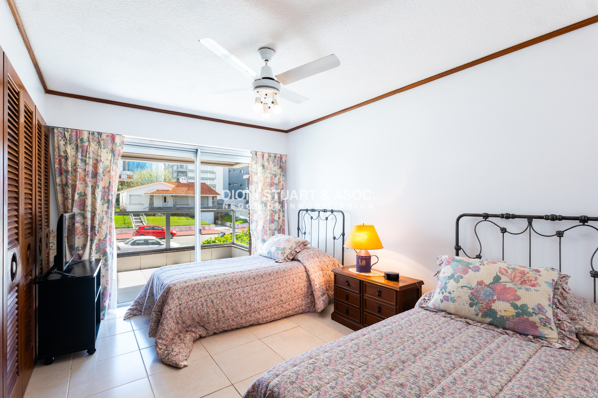 Apartamento ID.749 - Edificio Carmel - Apartamento de 3 Dorm y Dep. - Punta del Este
