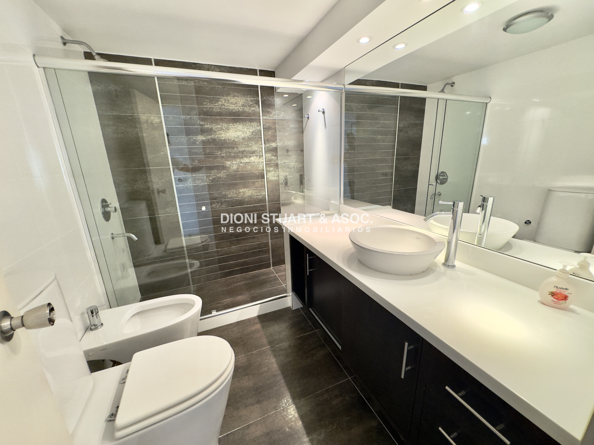 Apartamento ID.1131 - ALQUILER DE TEMPORADA 3 DORMITORIOS Y DEPENDENCIA - TORRE JEFFERSON - COMPLEJO LINCOLN CENTER