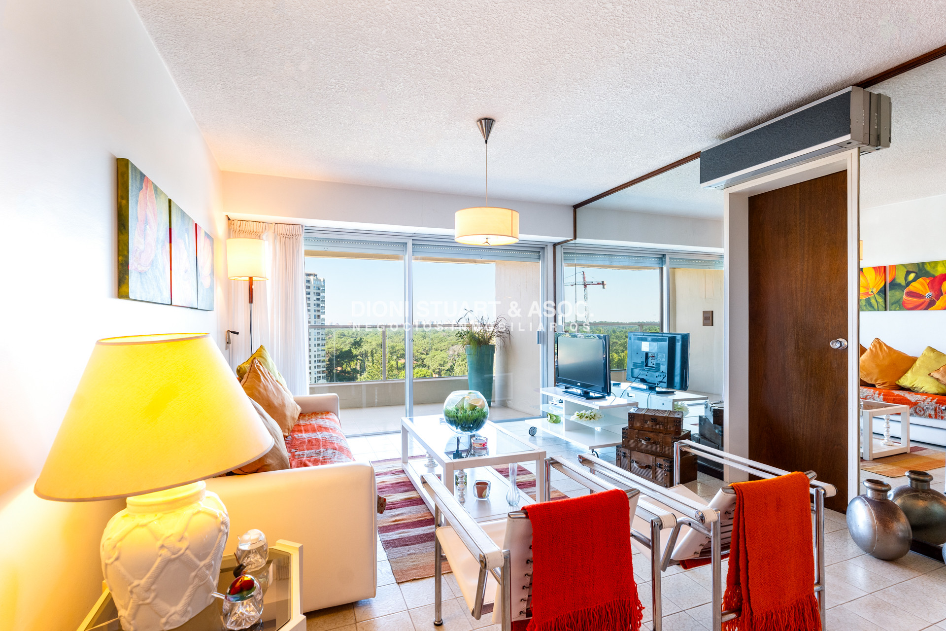 Apartamento ID.926 - DEPARTAMENTO CON VISTA AL MAR - 2 DORMITORIOS - PARQUEMAR ROOSEVELT - RECICLADO