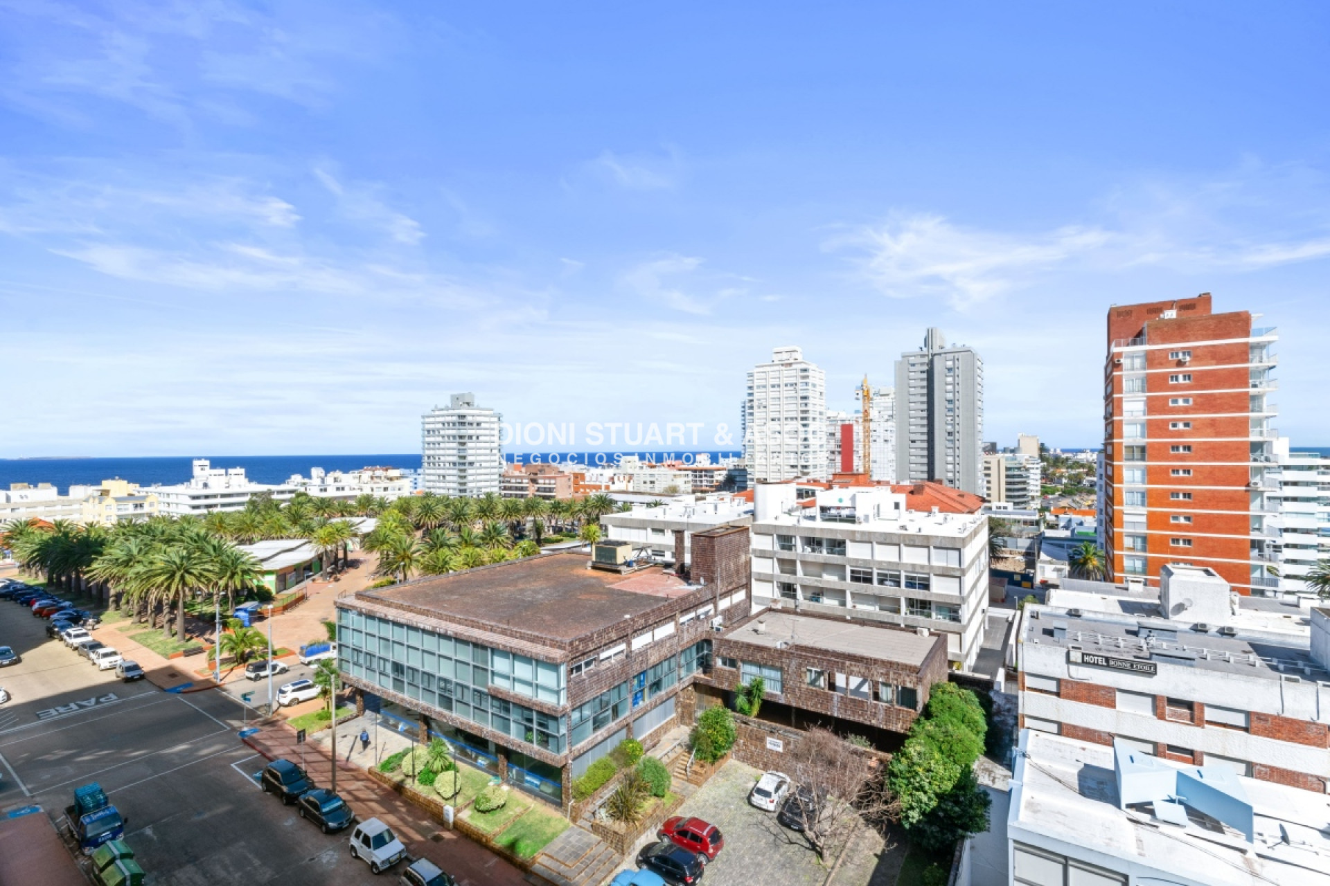 Apartamento ID.507 - Apartamento en Peninsula - 1 Dormitorio - Garage - Vista al Puerto - Reciclado - Piscina y Servicios