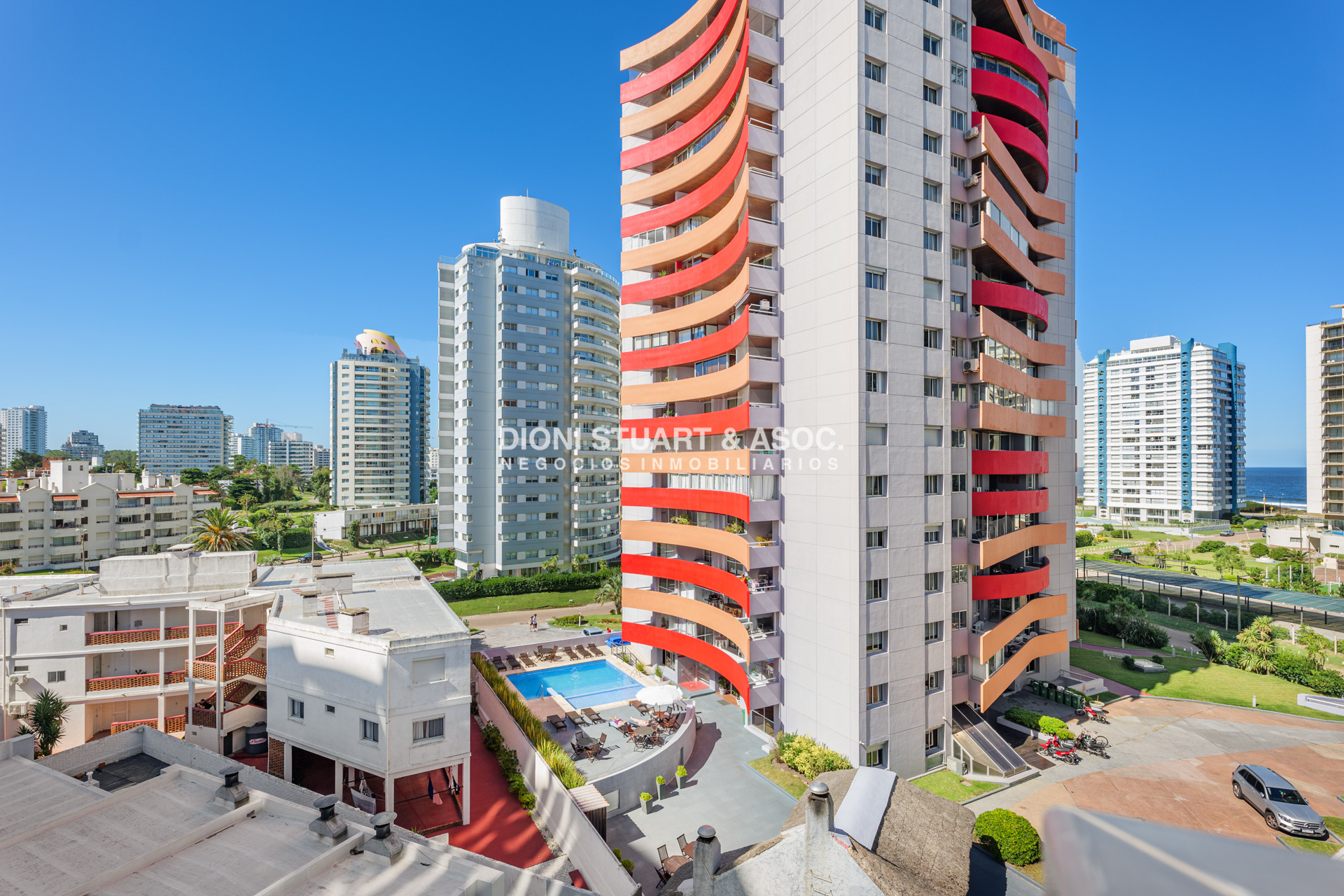 Apartamento ID.516 - APARTAMENTO EN VENTA EN PUNTA DEL ESTE - 2 DORMITORIOS - MODERNO - CERCA DEL MAR - EDIFICIO ARENAS DEL MAR