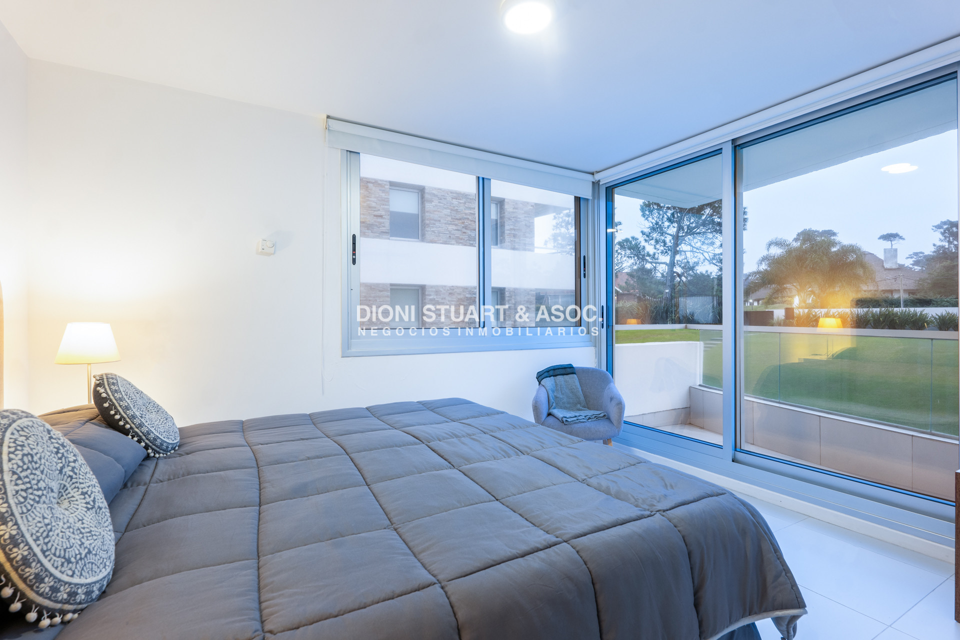 Apartamento ID.1022 - APARTAMENTO EN VENTA - LUMIERE - 3 DORMITORIOS EN SUITE + DEP. SERV - PLAYA MANSA