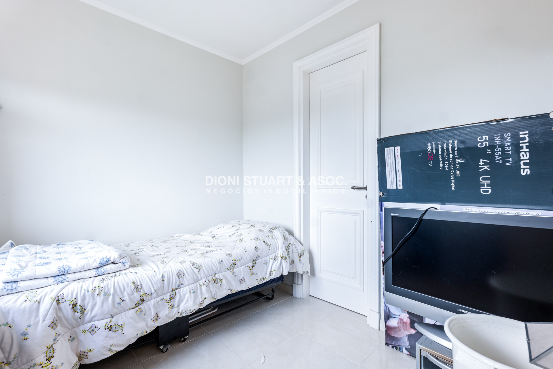 Apartamento ID.902 - DEPARTAMENTO EN VENTA EN LE JARDIN - ESQUINERO - 3 DORMITORIOS EN SUITE