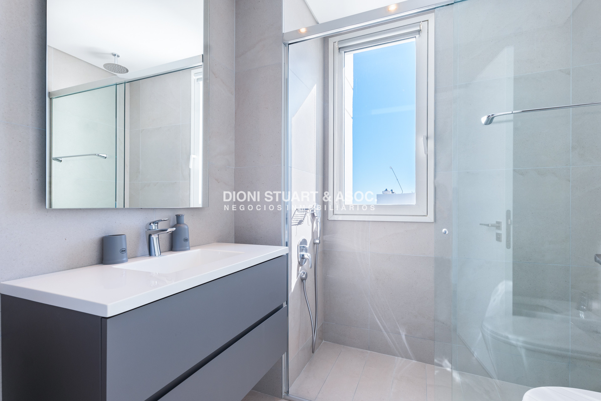 Apartamento ID.829 - DEPARTAMENTO EN VENTA EN LE PARC III UNIFICADO - IMPONENTE