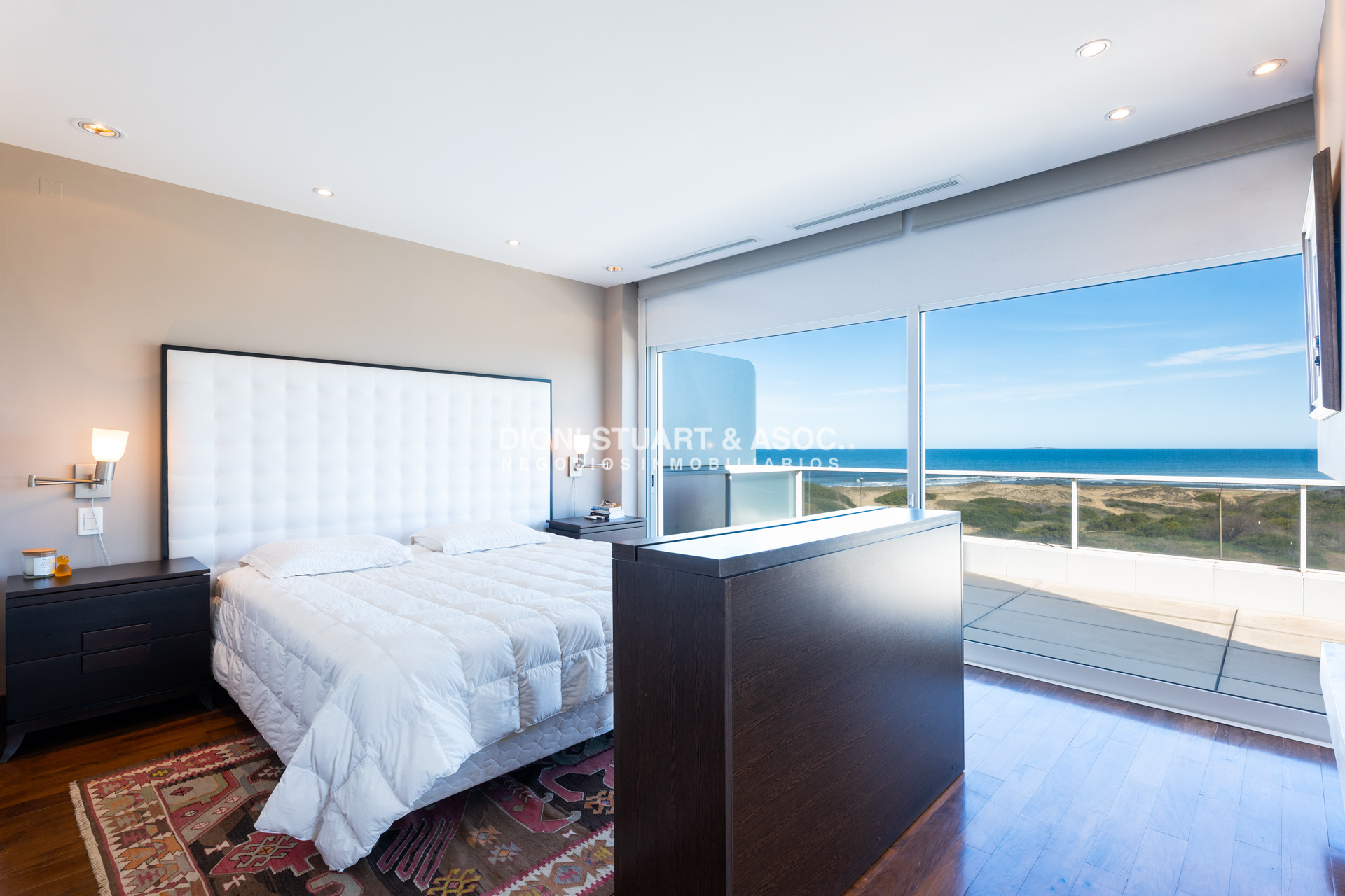Apartamento ID.757 - PENT HOUSE EN VENTA PRIMERA LINEA BRAVA - EDIF. AGUAS AZULES - 5 DORM EN SUITE