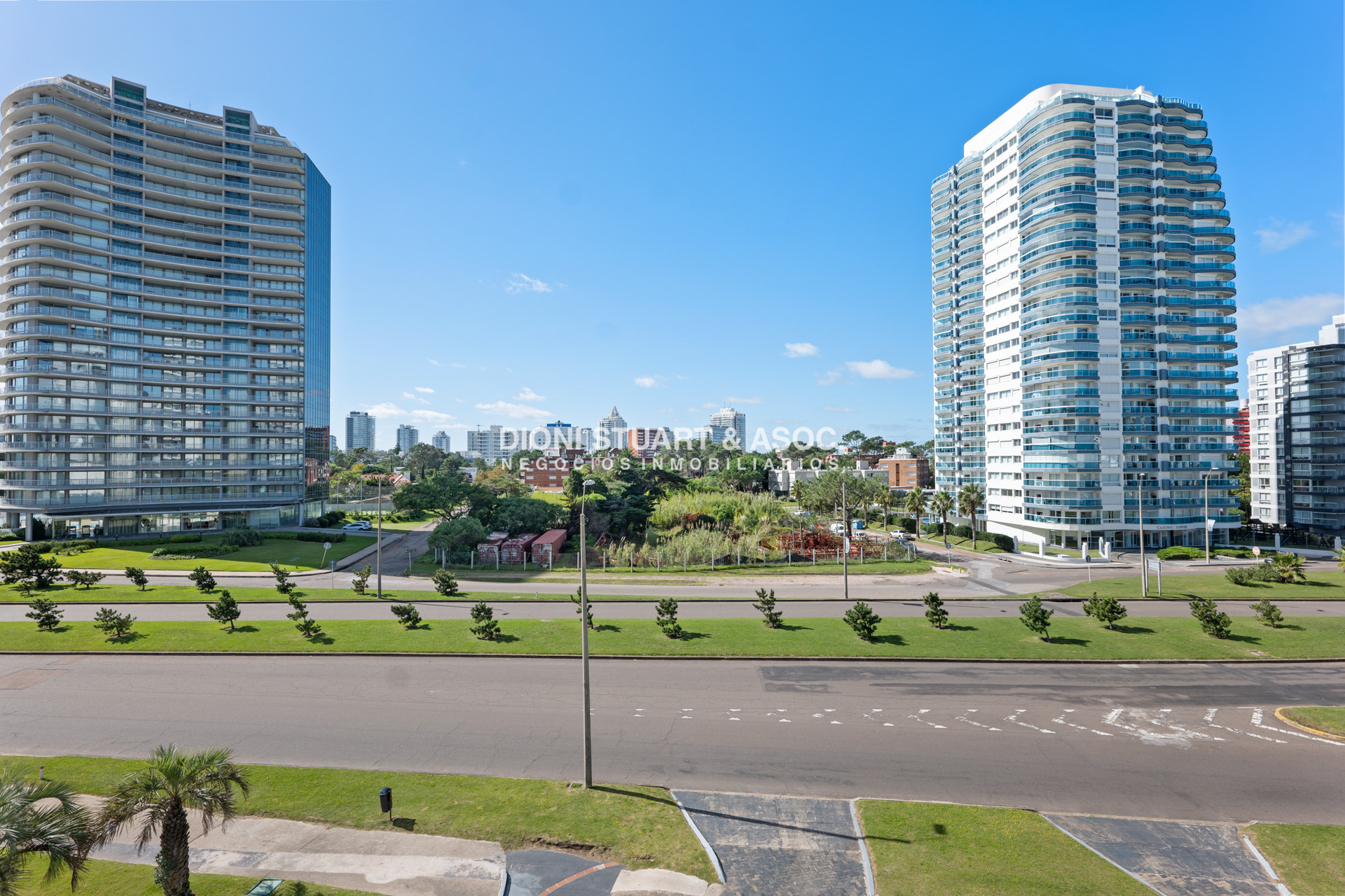 Apartamento ID.657 - OPORTUNIDAD EN VENTA - DEPARTAMENTO DE 2 DORMITORIOS Y 2 BAÑOS - CAP BRETON - CERCA DEL MAR - PLAYA MANSA