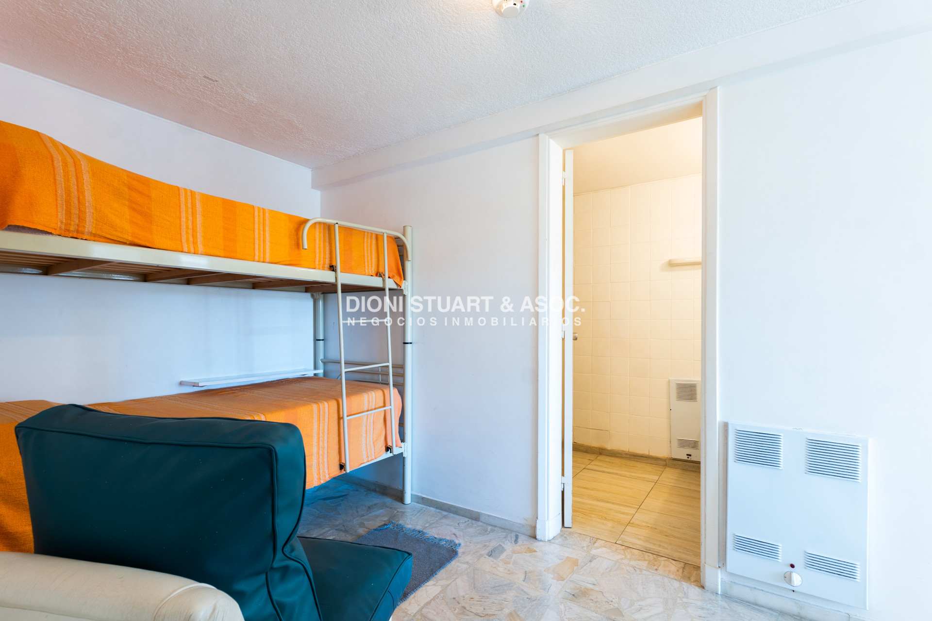 Apartamento ID.965 - APARTAMENTO EN VENTA FRENTE AL MAR PLAYA MANSA DE 2 DORMITORIOS Y MEDIO TODOS LOS AMENITIES - LINCOLN CENTER TORRE WASHINGTON