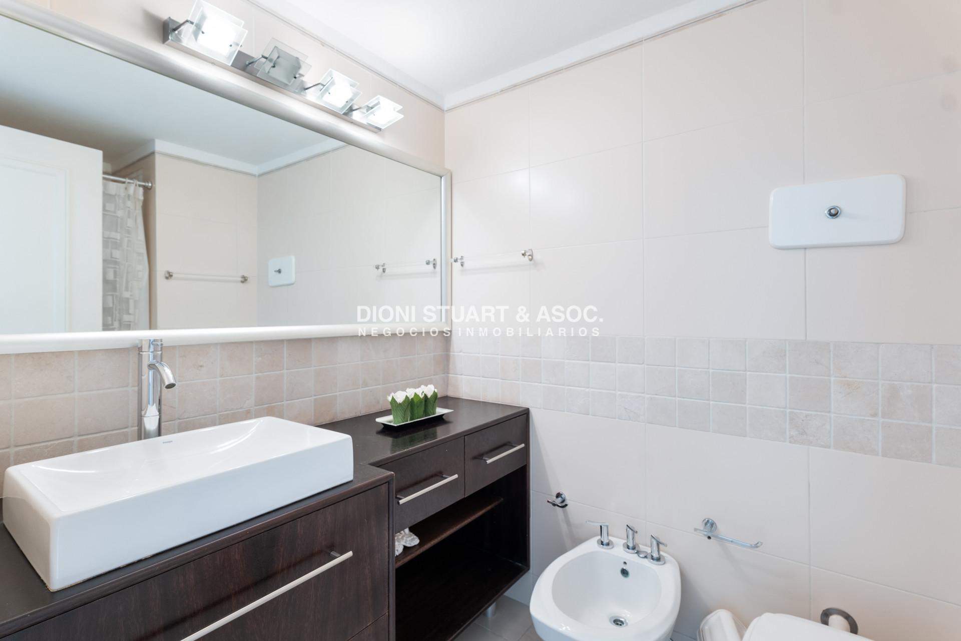 Apartamento ID.724 - APARTAMENTO FRENTE AL MAR DE 3 DORMITORIOS EN ALQUILER DE TEMPORADA - RECICLADO - TORRE WASHINGTON - COMPLEJO LINCOLN CENTER